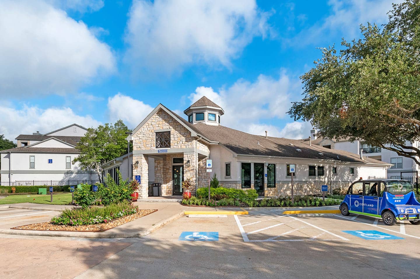 Cortland West Houston photo 27