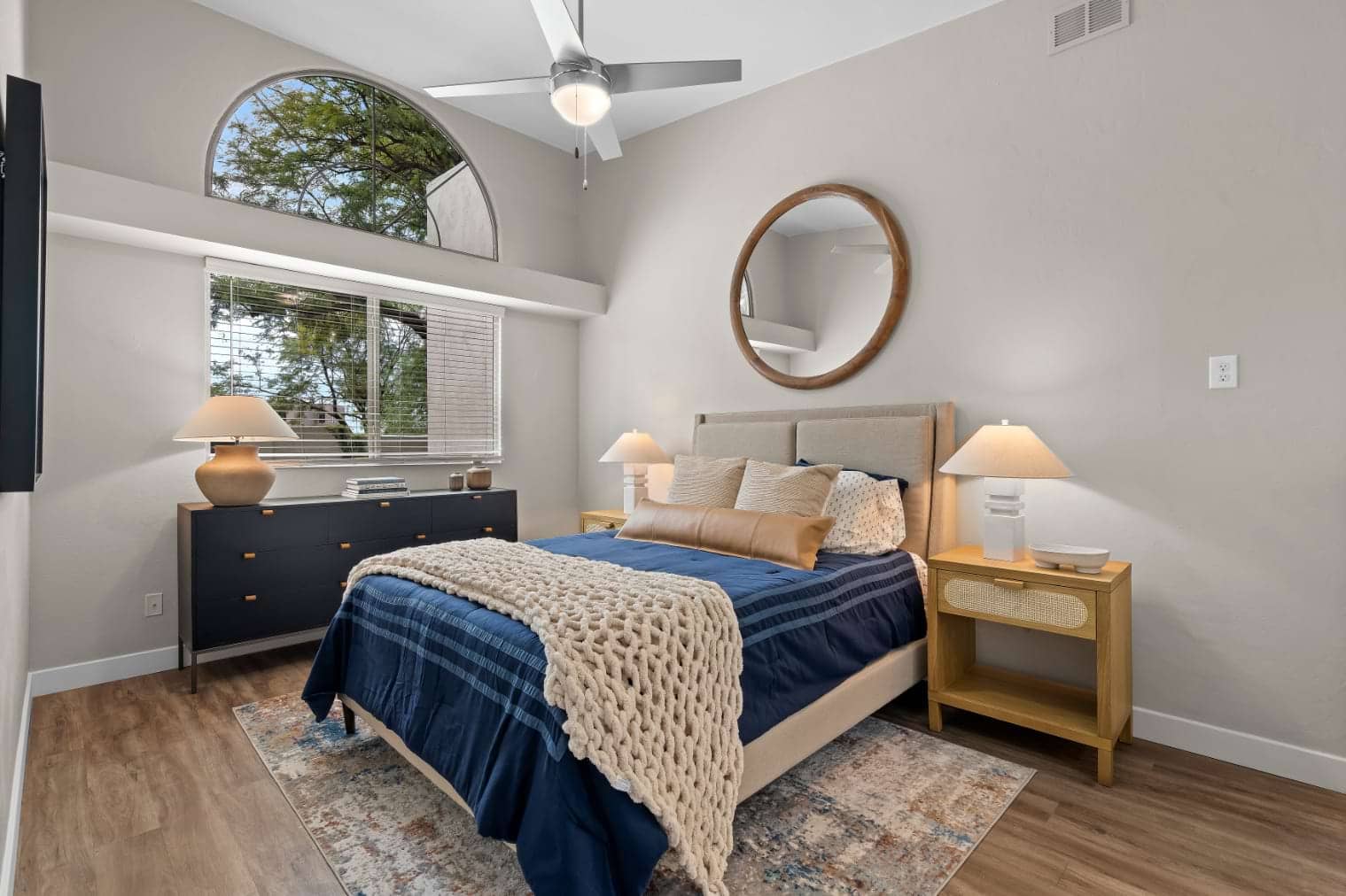 Cortland Las Casas photo 21