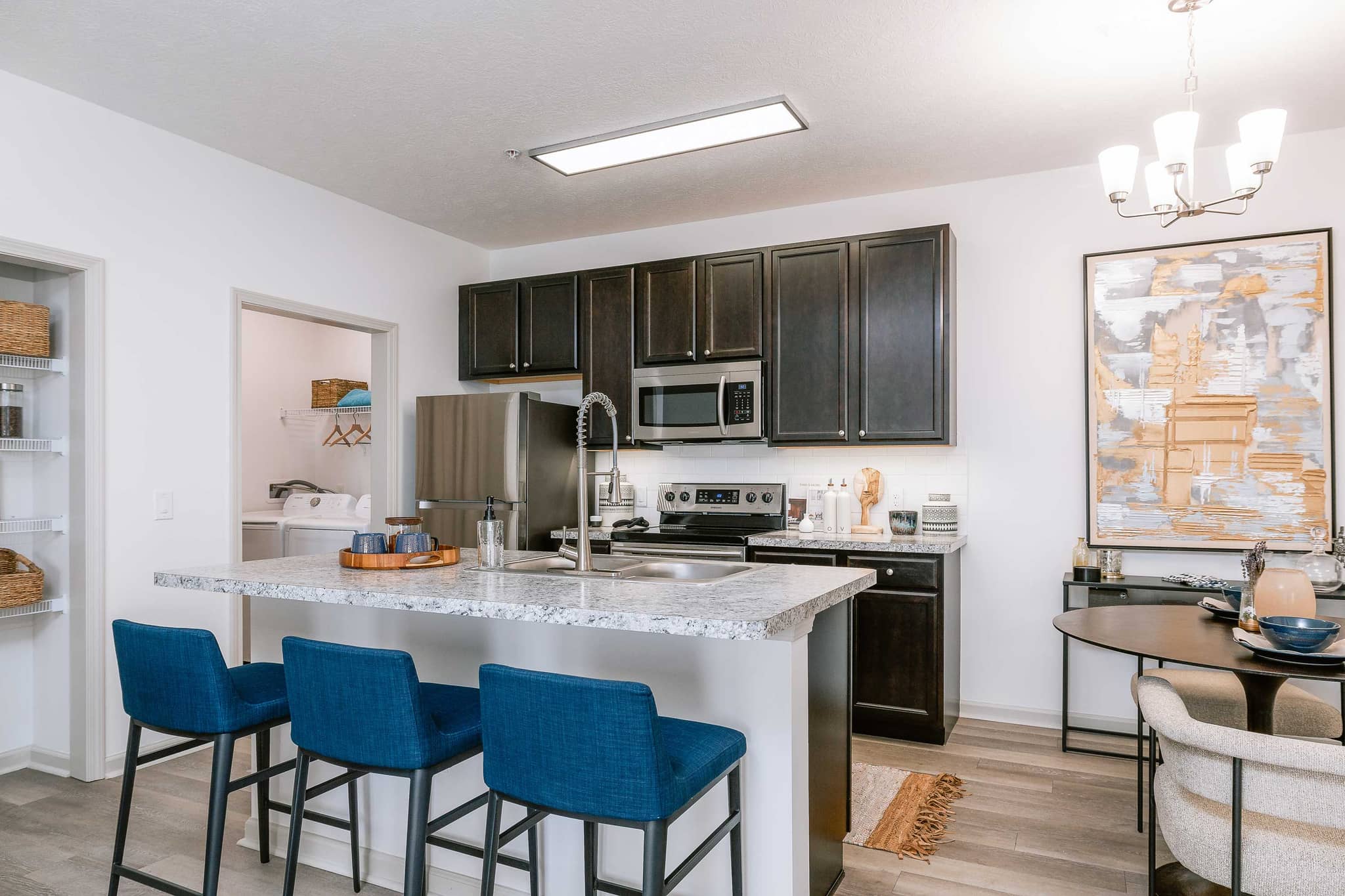 Cortland Hilliard photo 1