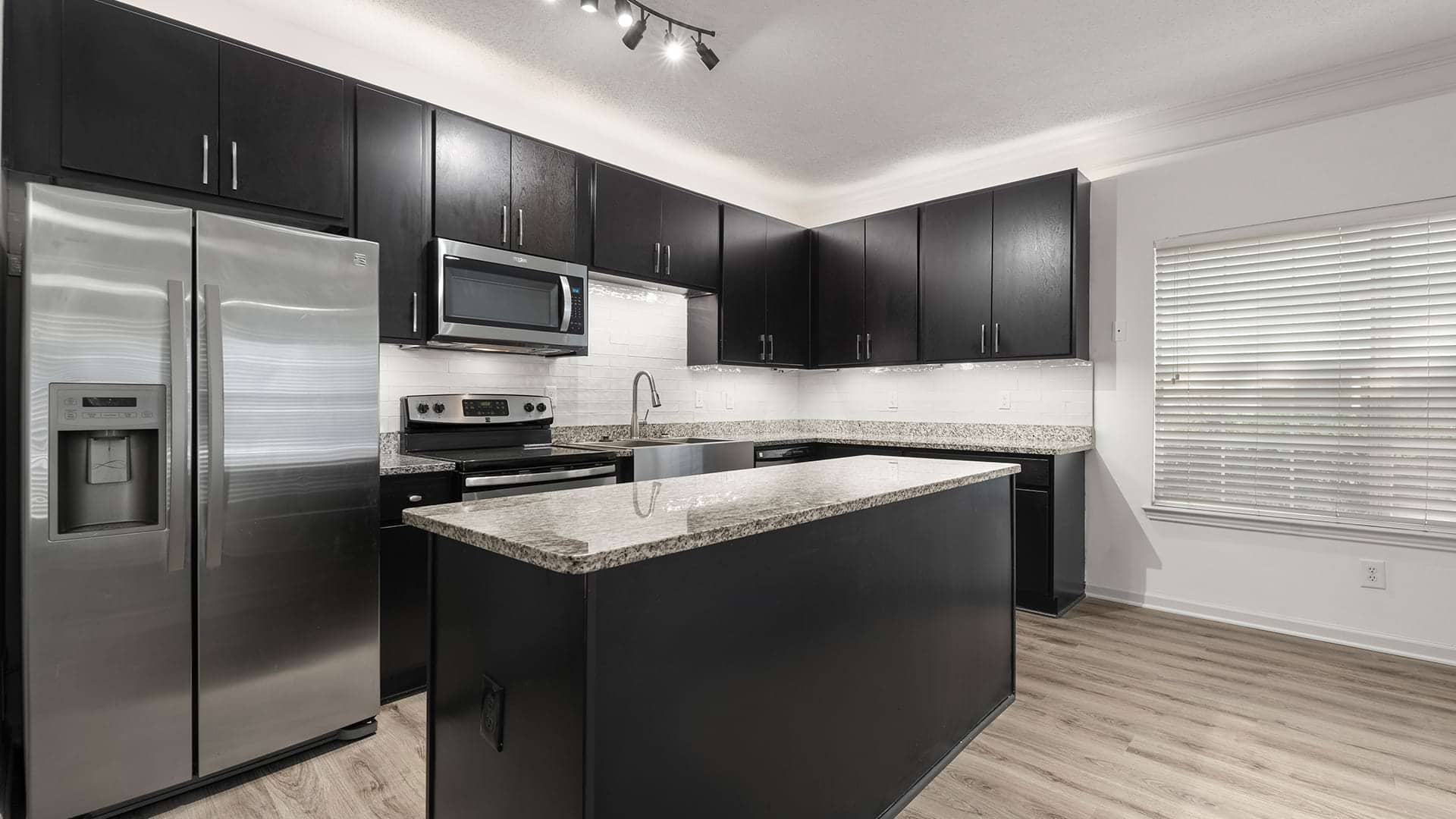 Cortland North Brookhaven photo 6