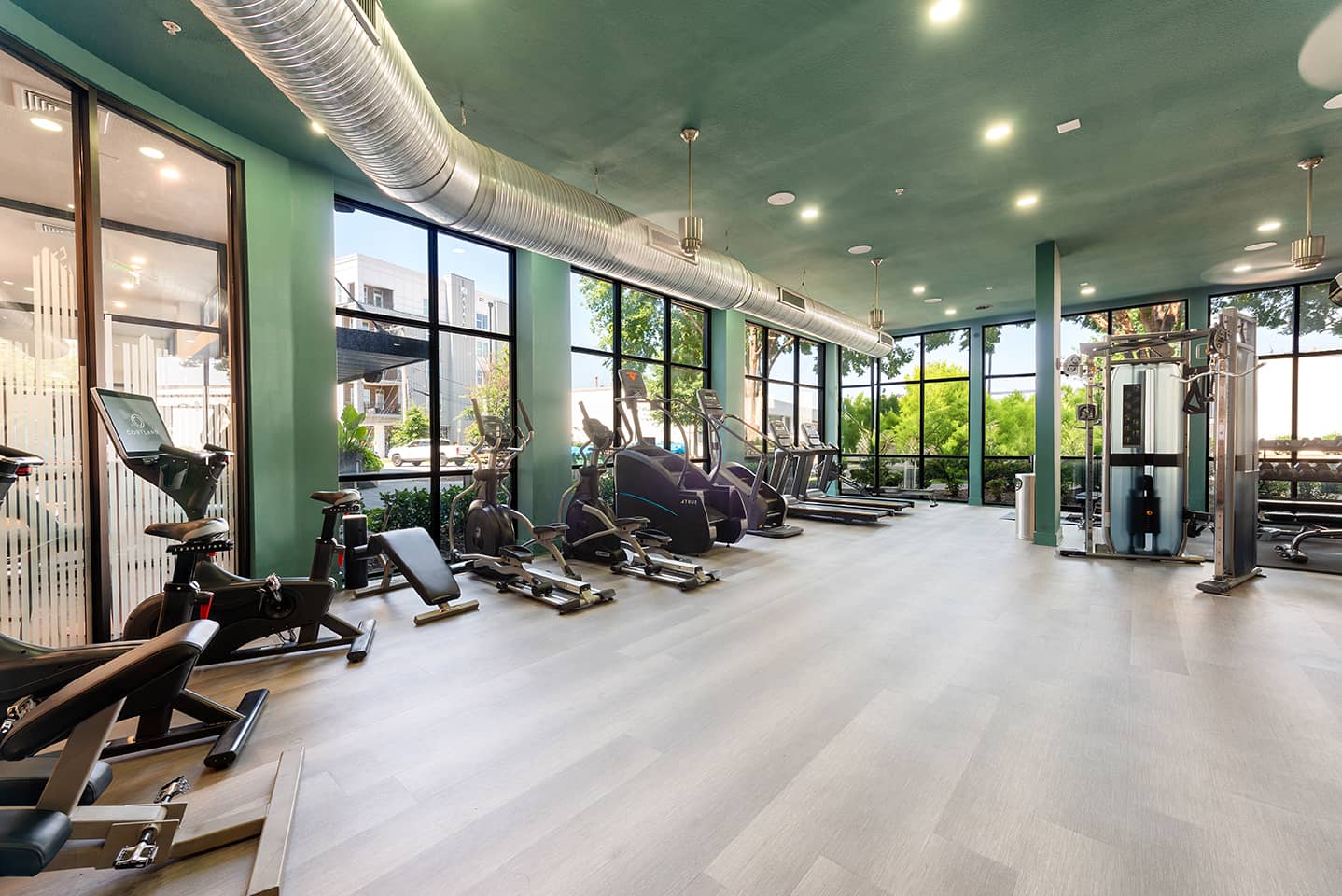 Cortland South End photo 17