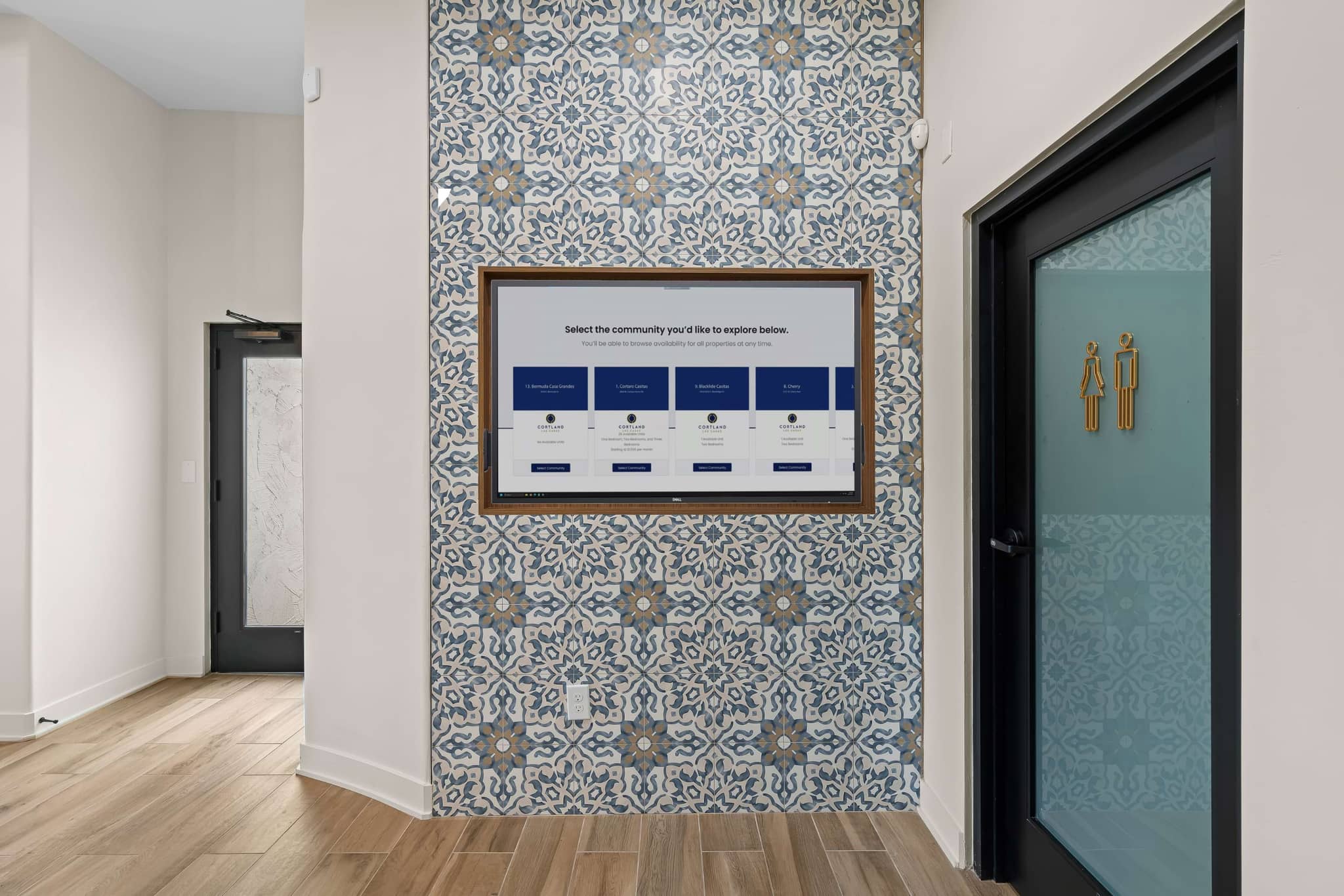 Cortland Las Casas photo 37