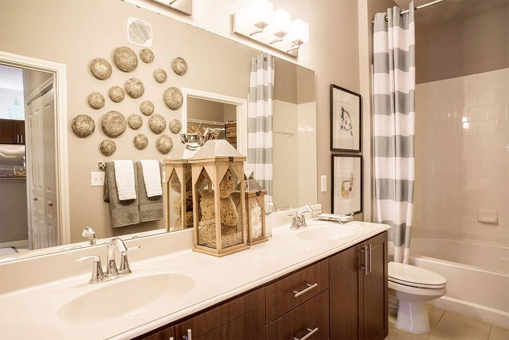 Cortland Addison Circle photo 16