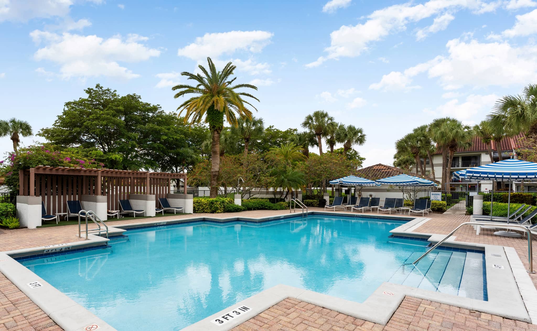 Cortland Kings Meadow photo 4