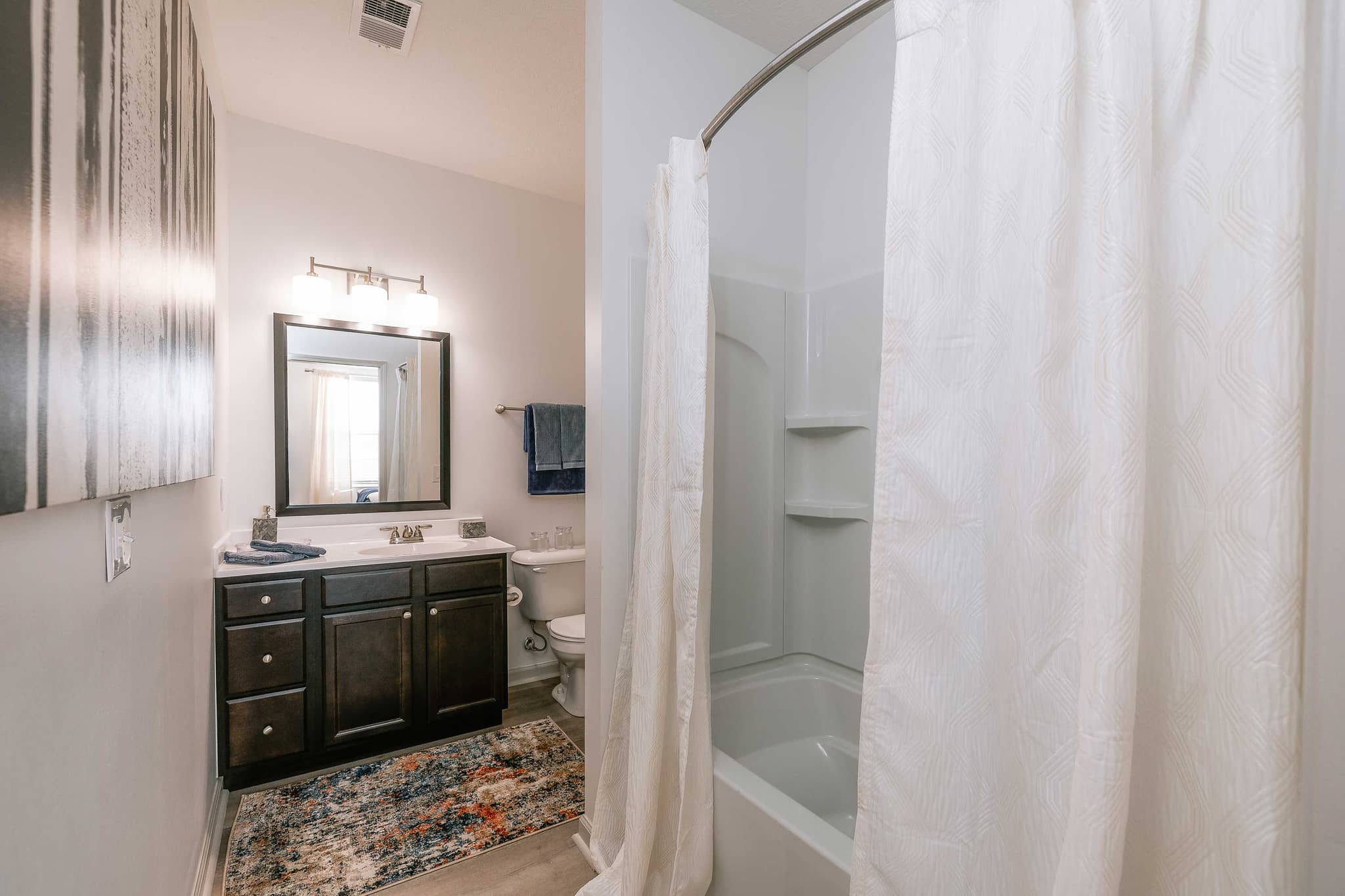 Cortland Hilliard photo 8