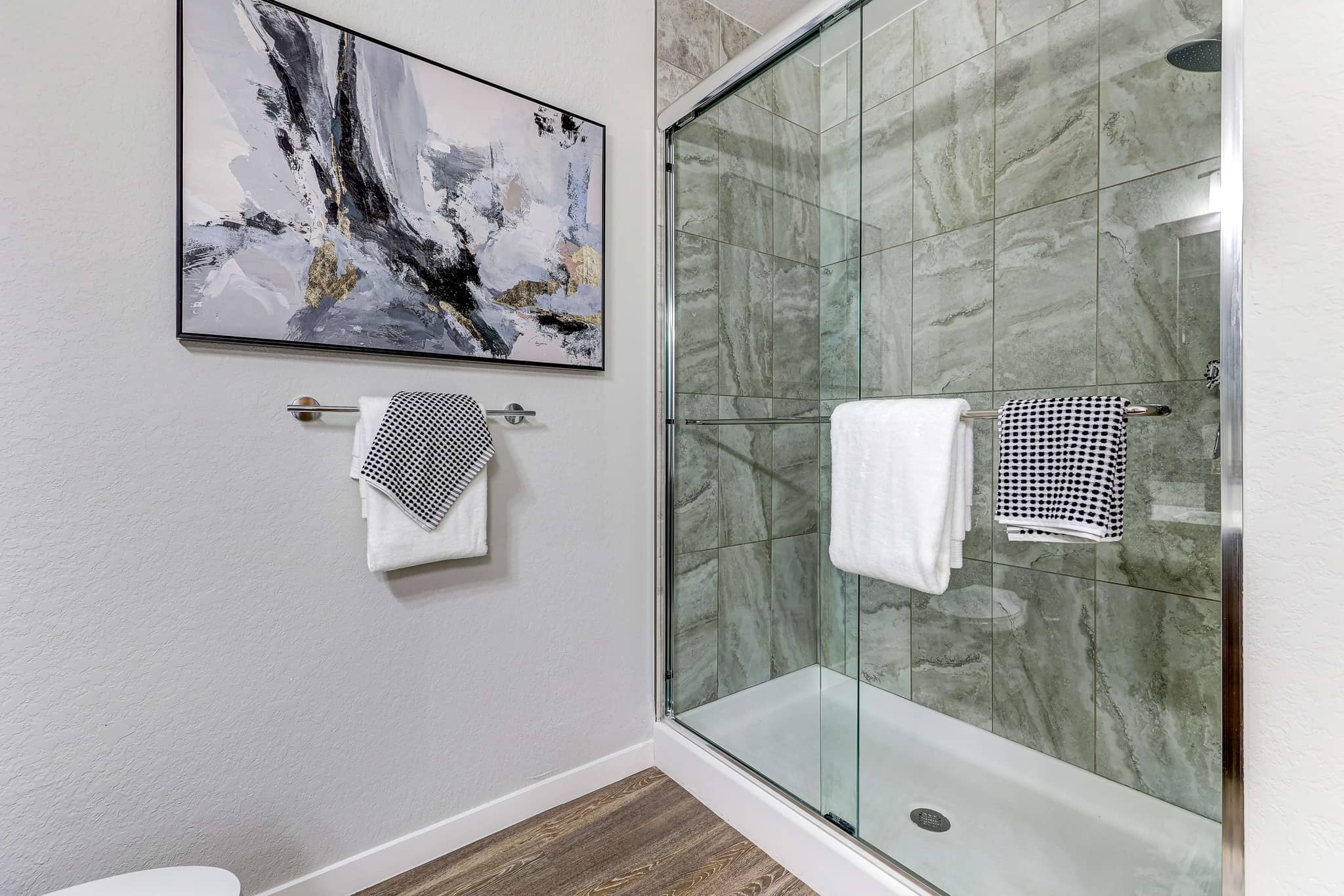 Cortland on Orange photo 12