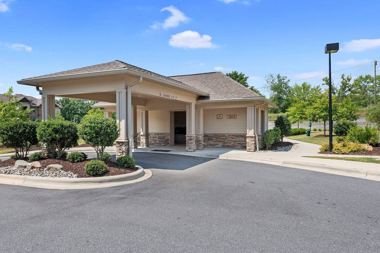 Cortland Belgate photo 28