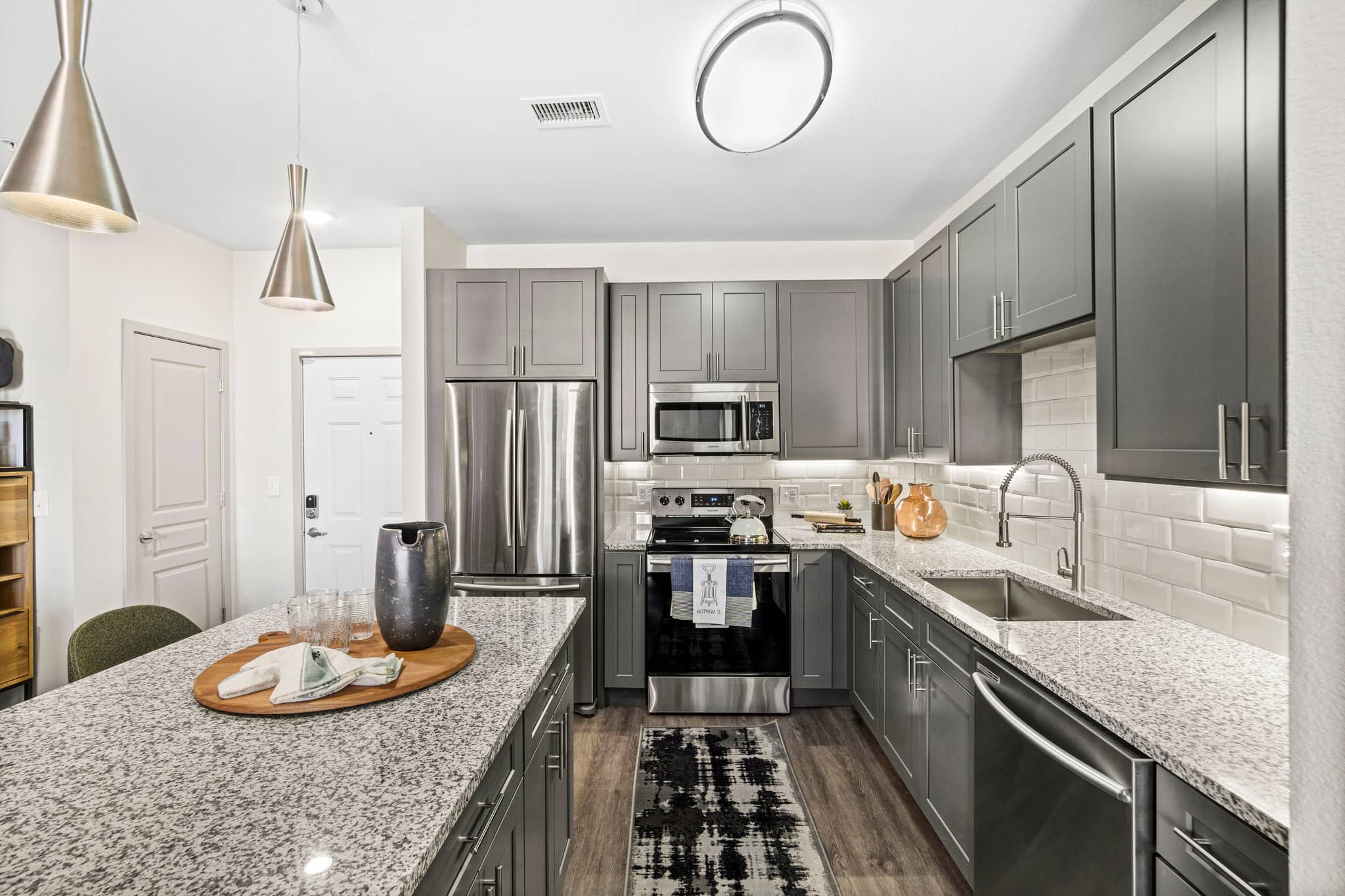 Cortland Flatirons photo 3