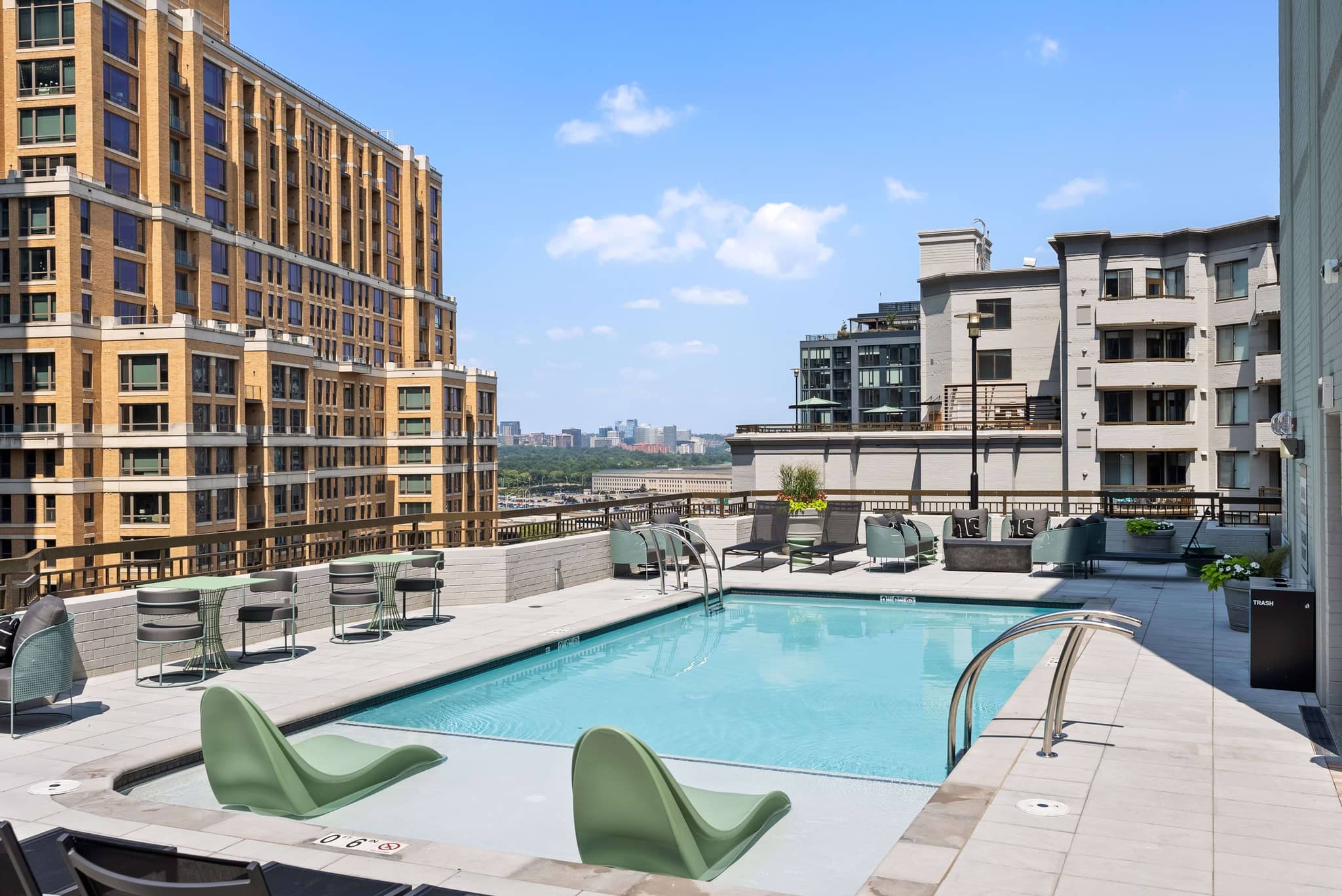 Cortland Pentagon City photo 17