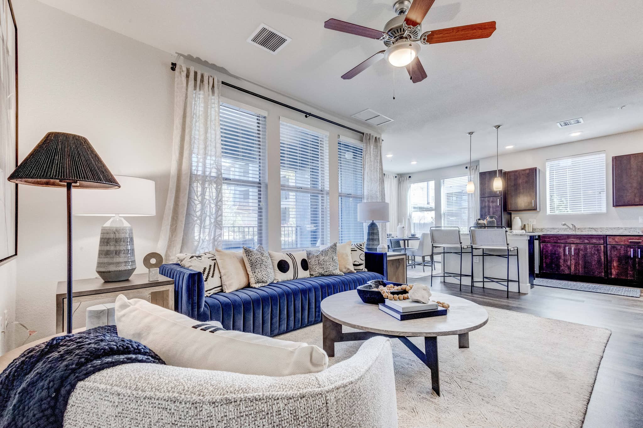 Cortland at 2534 photo 7