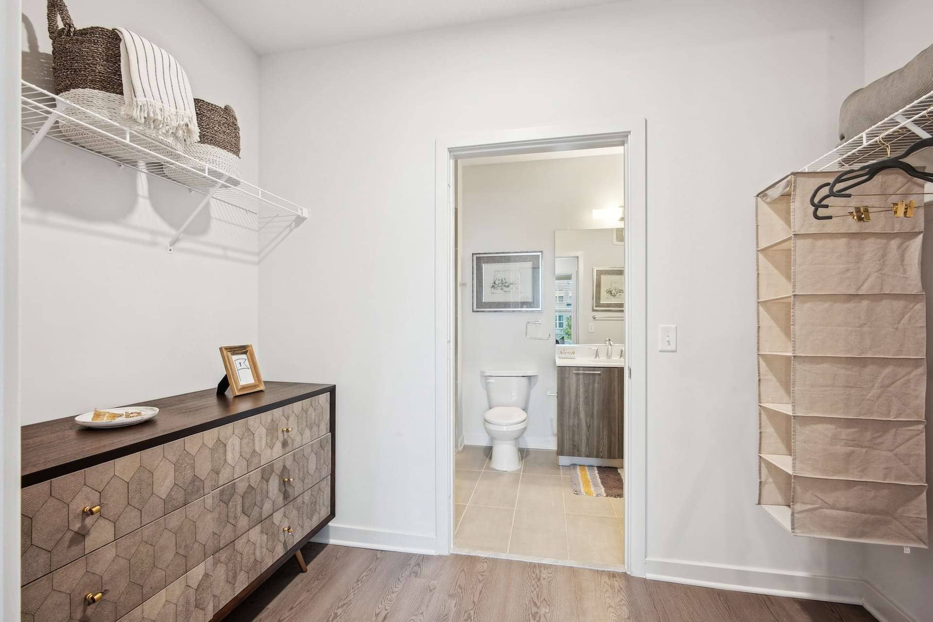 Cortland Columbia Pike photo 16