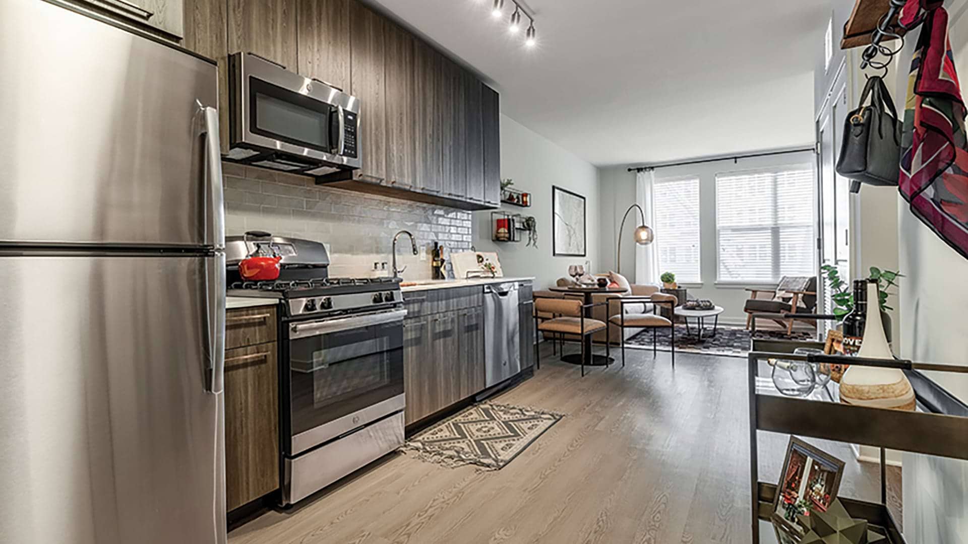 Cortland Columbia Pike photo 11