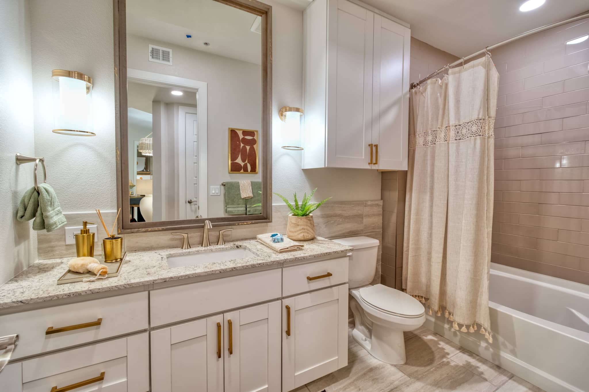 Cortland Biltmore photo 11