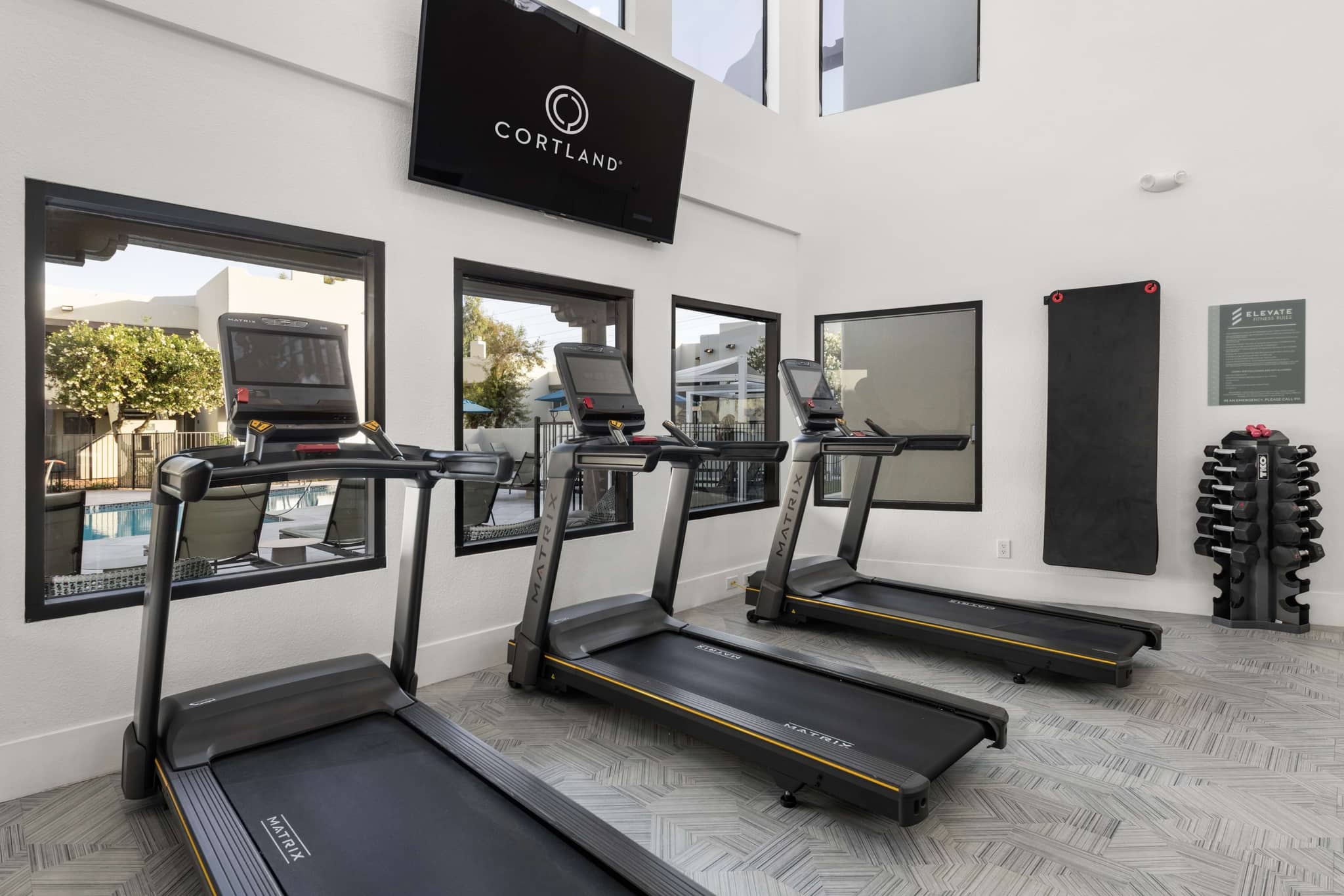 Cortland Scottsdale Mountain photo 13