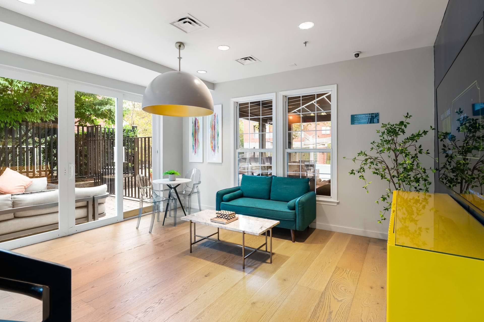 Cortland Van Dorn photo 16