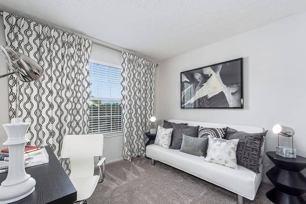 Lake's Edge photo 11