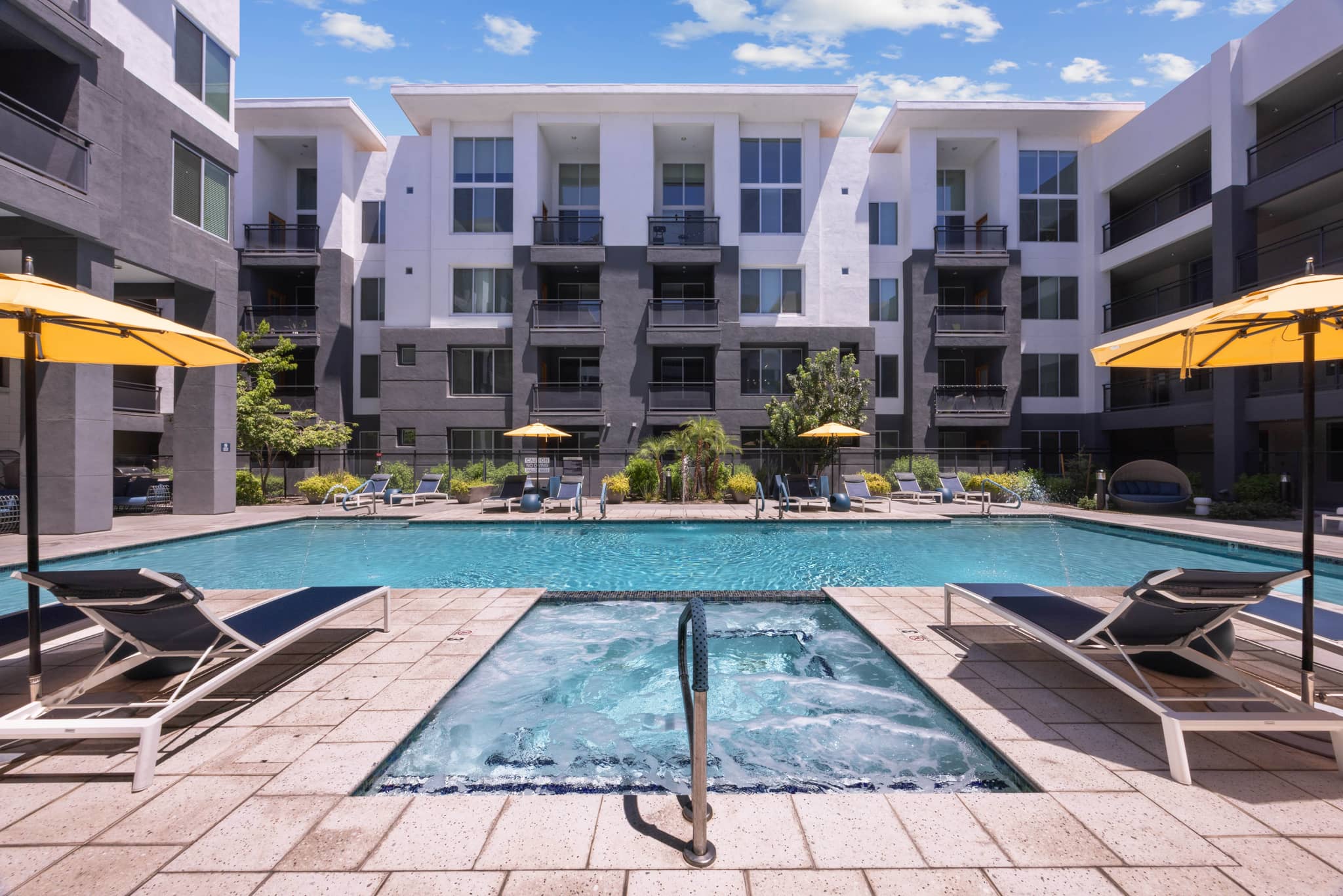 Cortland Biltmore Place photo 32