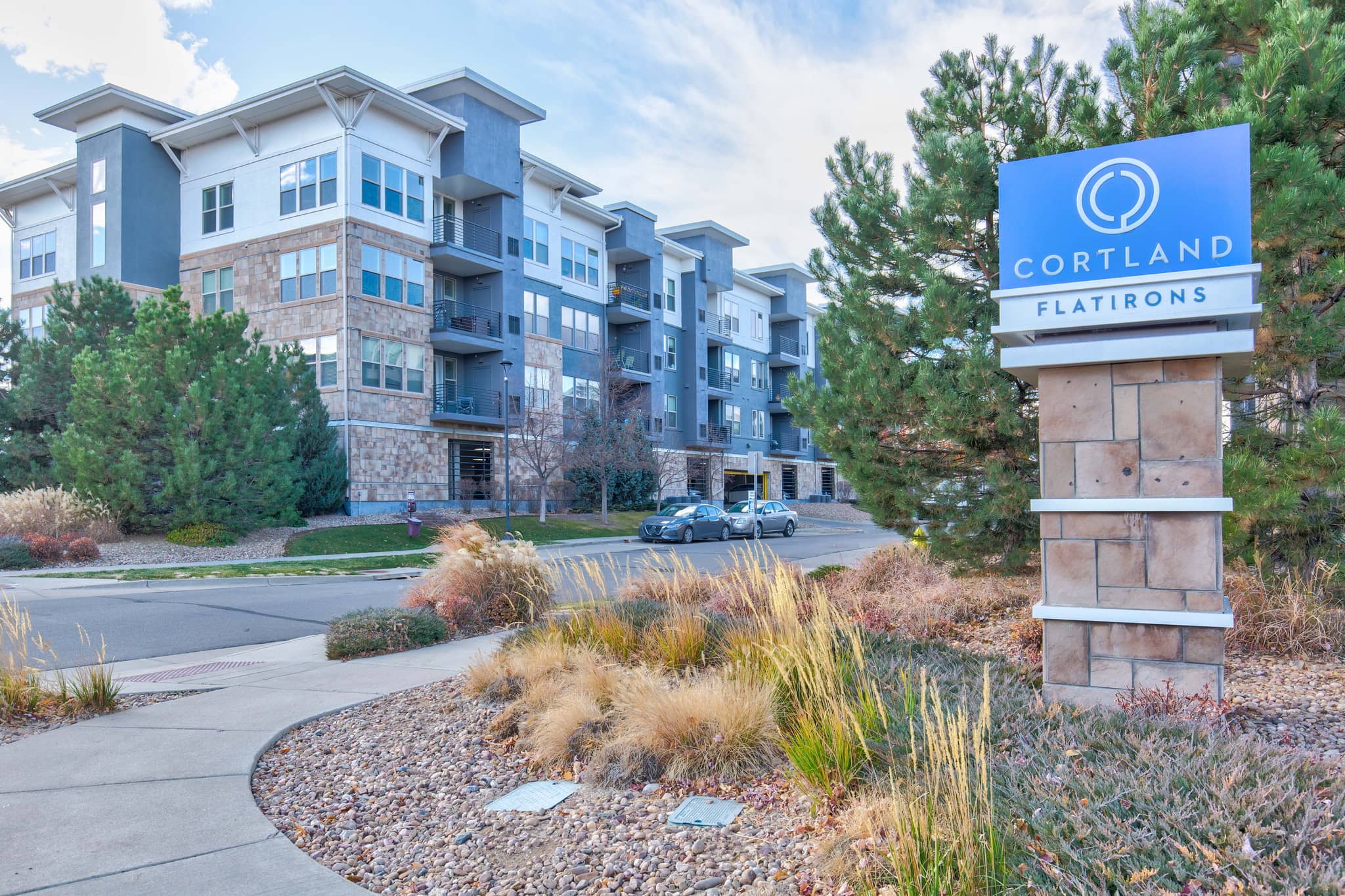 Cortland Flatirons photo 36