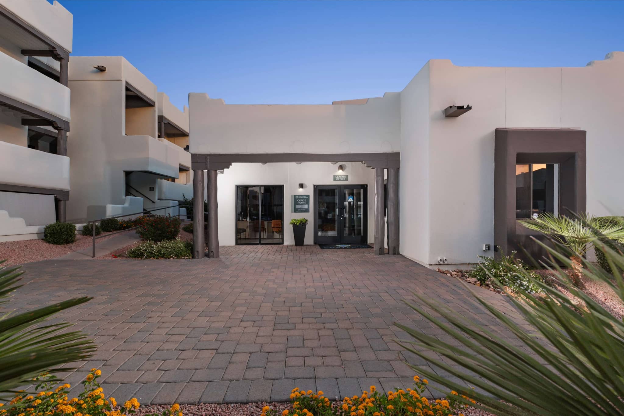 Cortland Scottsdale Mountain photo 33