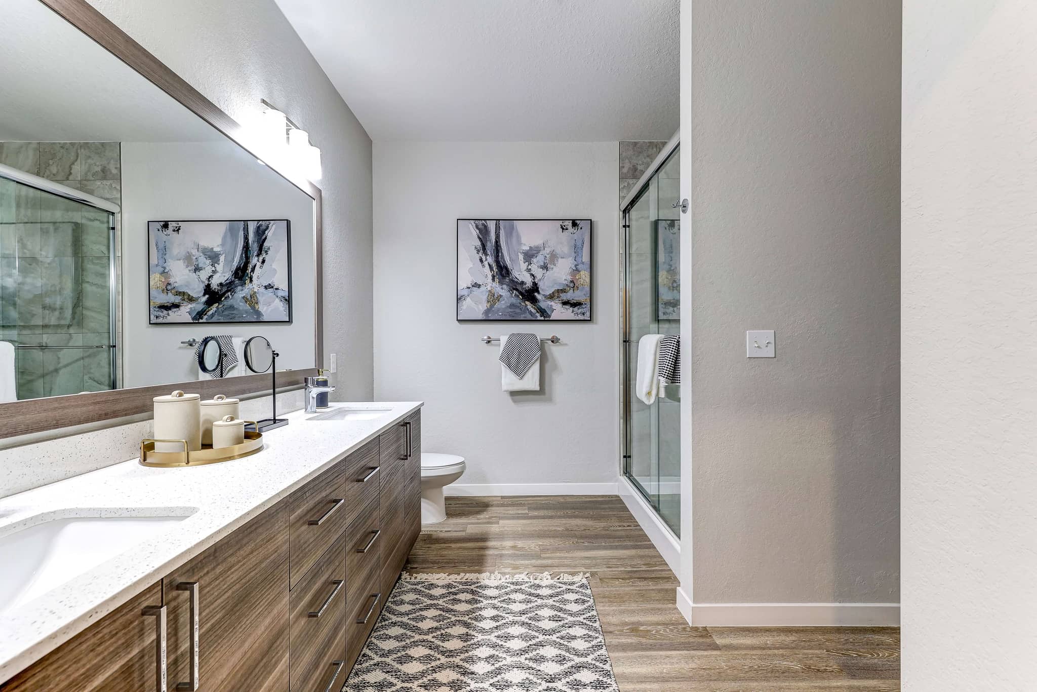 Cortland on Orange photo 11