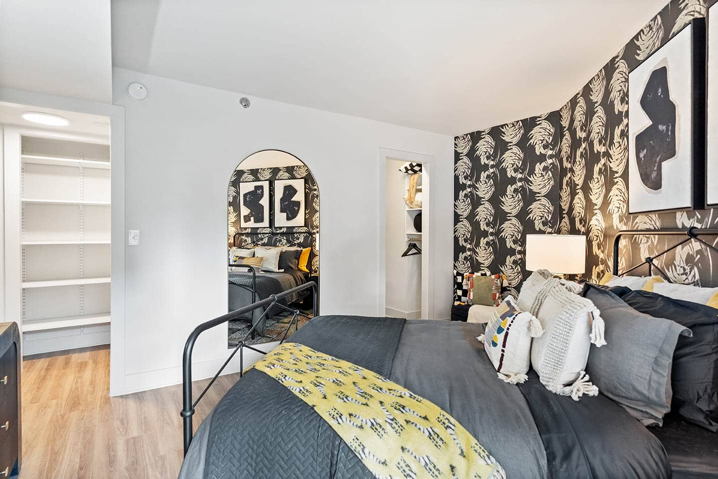 Cortland Arlington photo 7