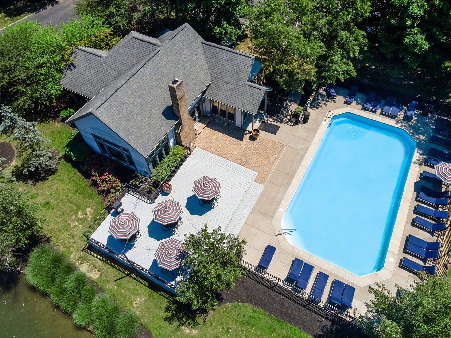 Lake's Edge photo 17