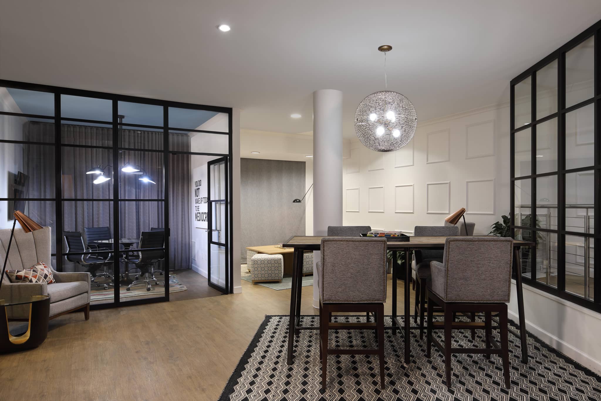 Cortland on Pike photo 17