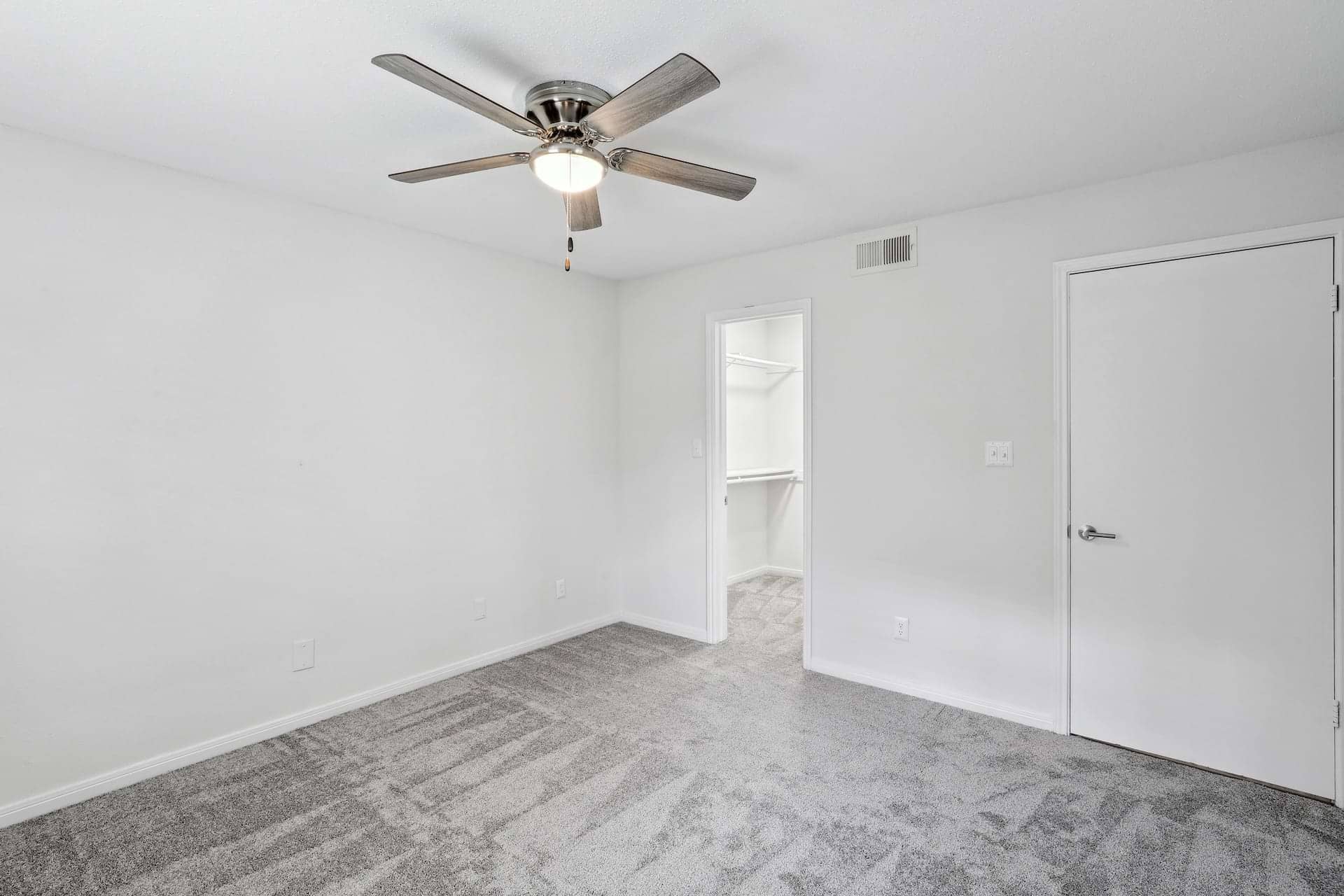 The Landing at Herndon photo 14