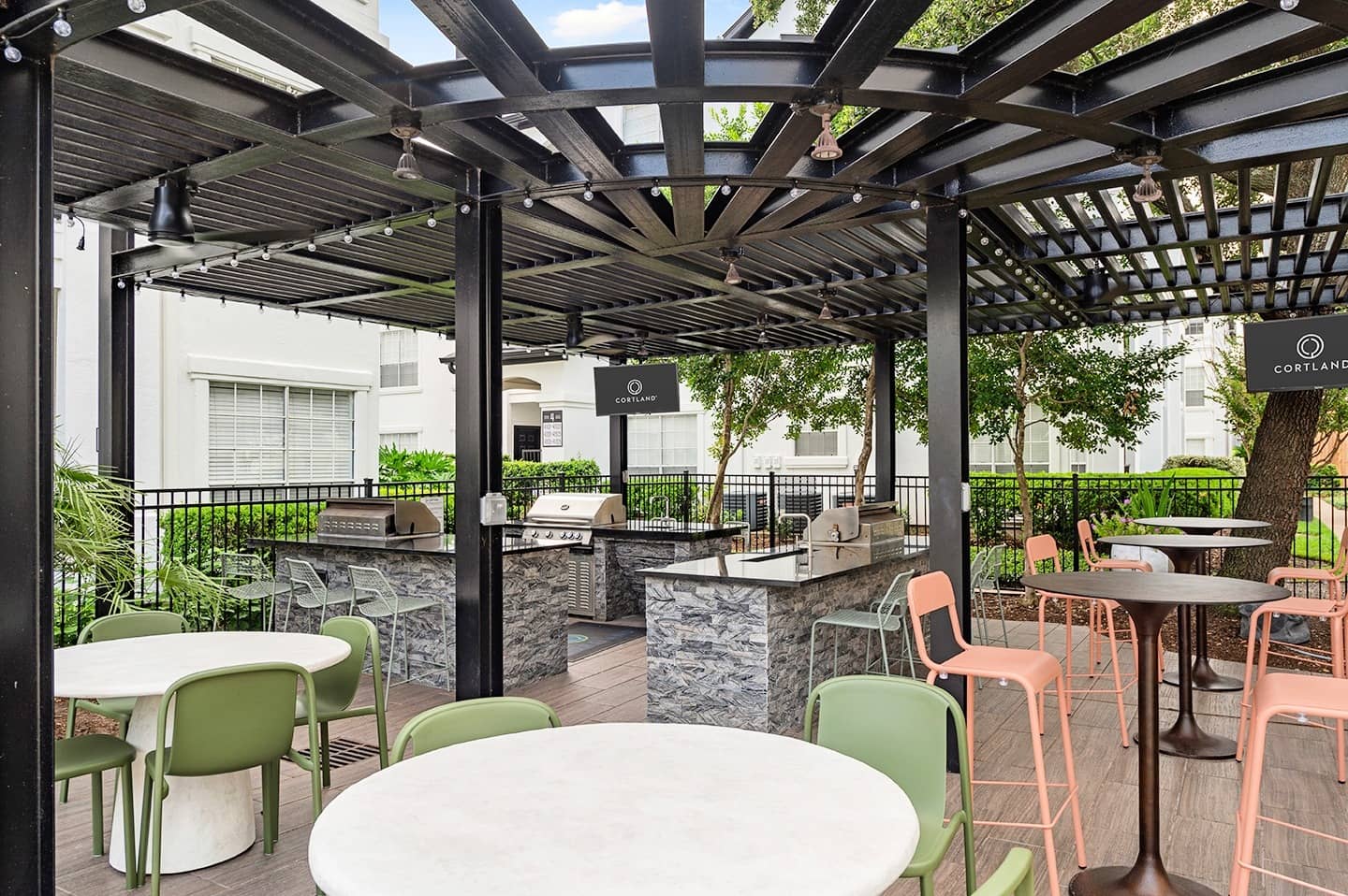 Cortland River Oaks photo 22