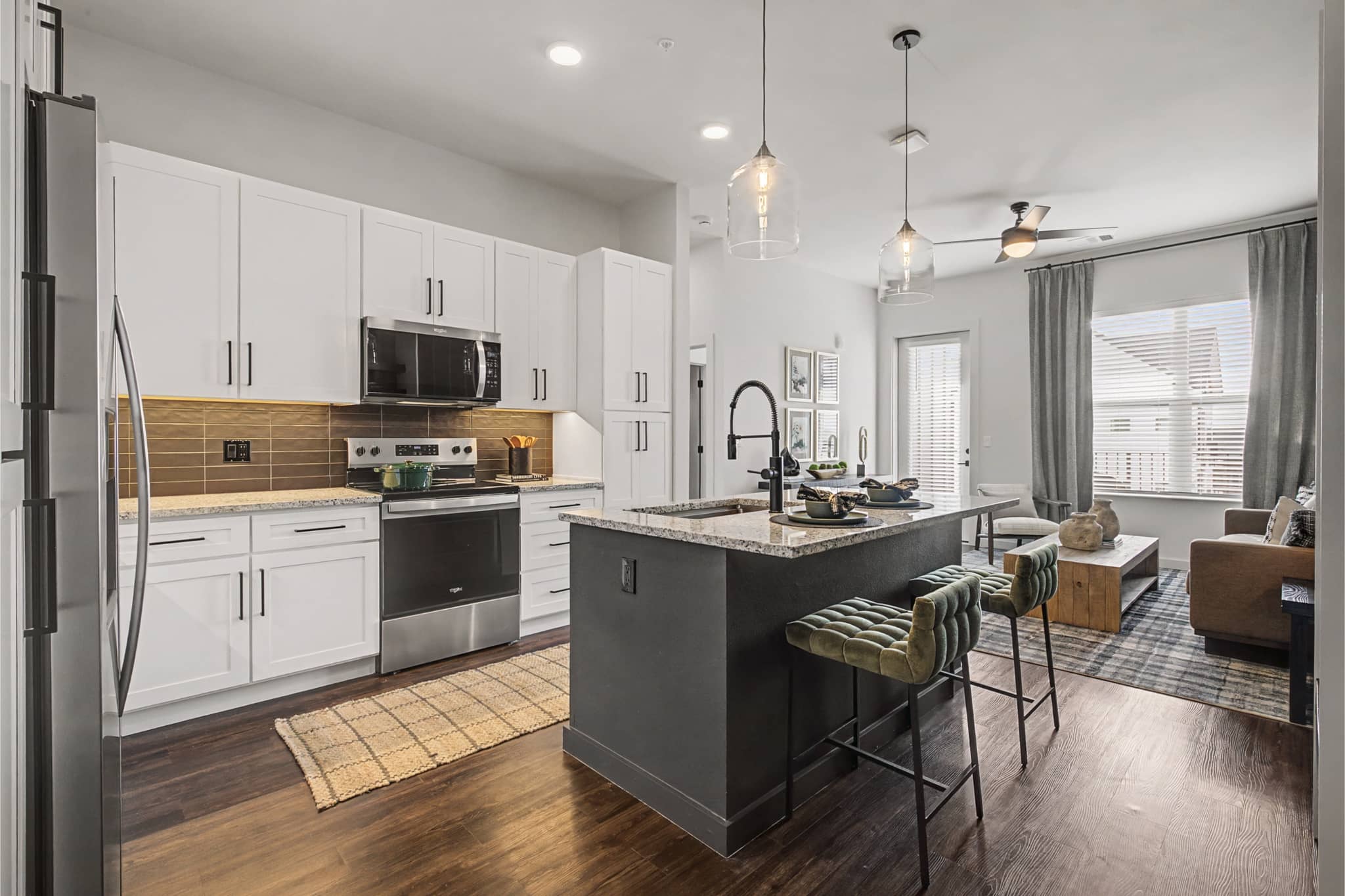 Cortland Peterson photo 1