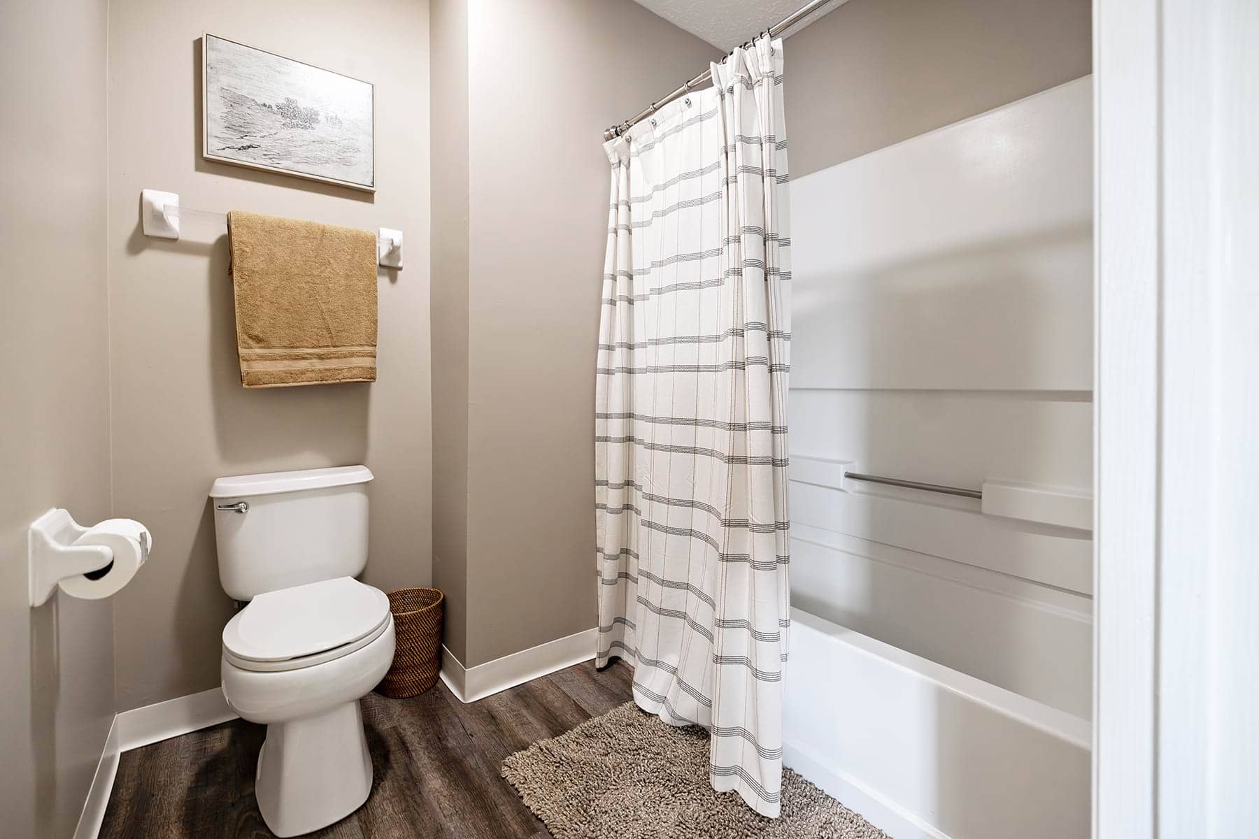 Jefferson Chase photo 9