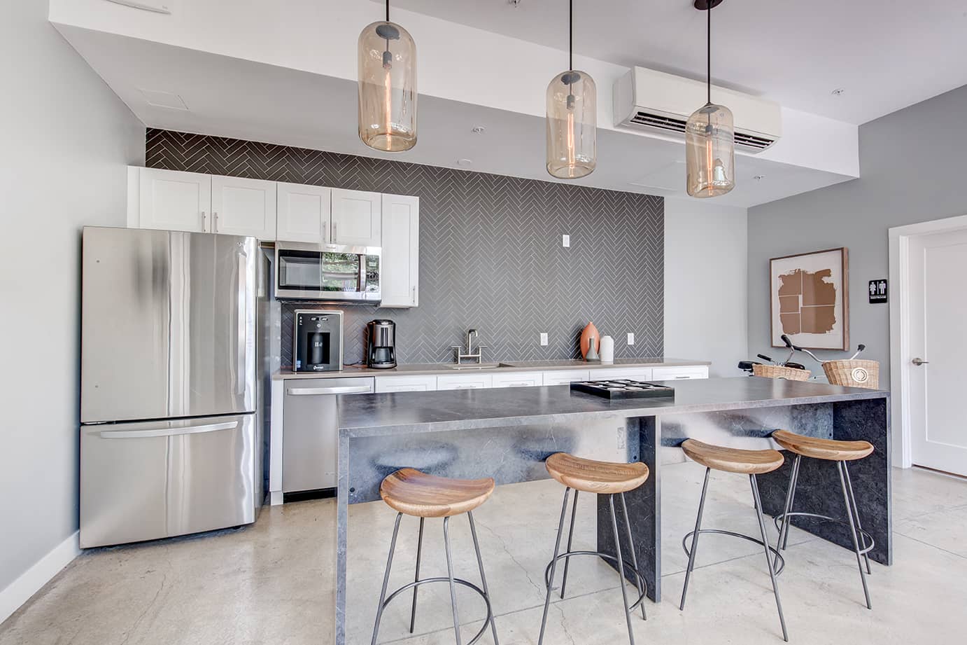 Cortland Belmar photo 54