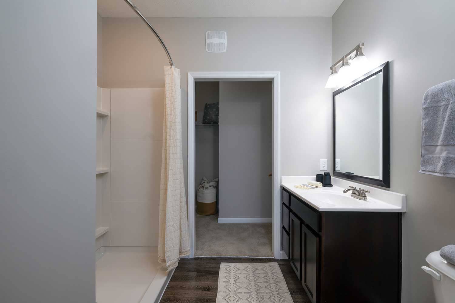 Cortland Sunbury photo 17