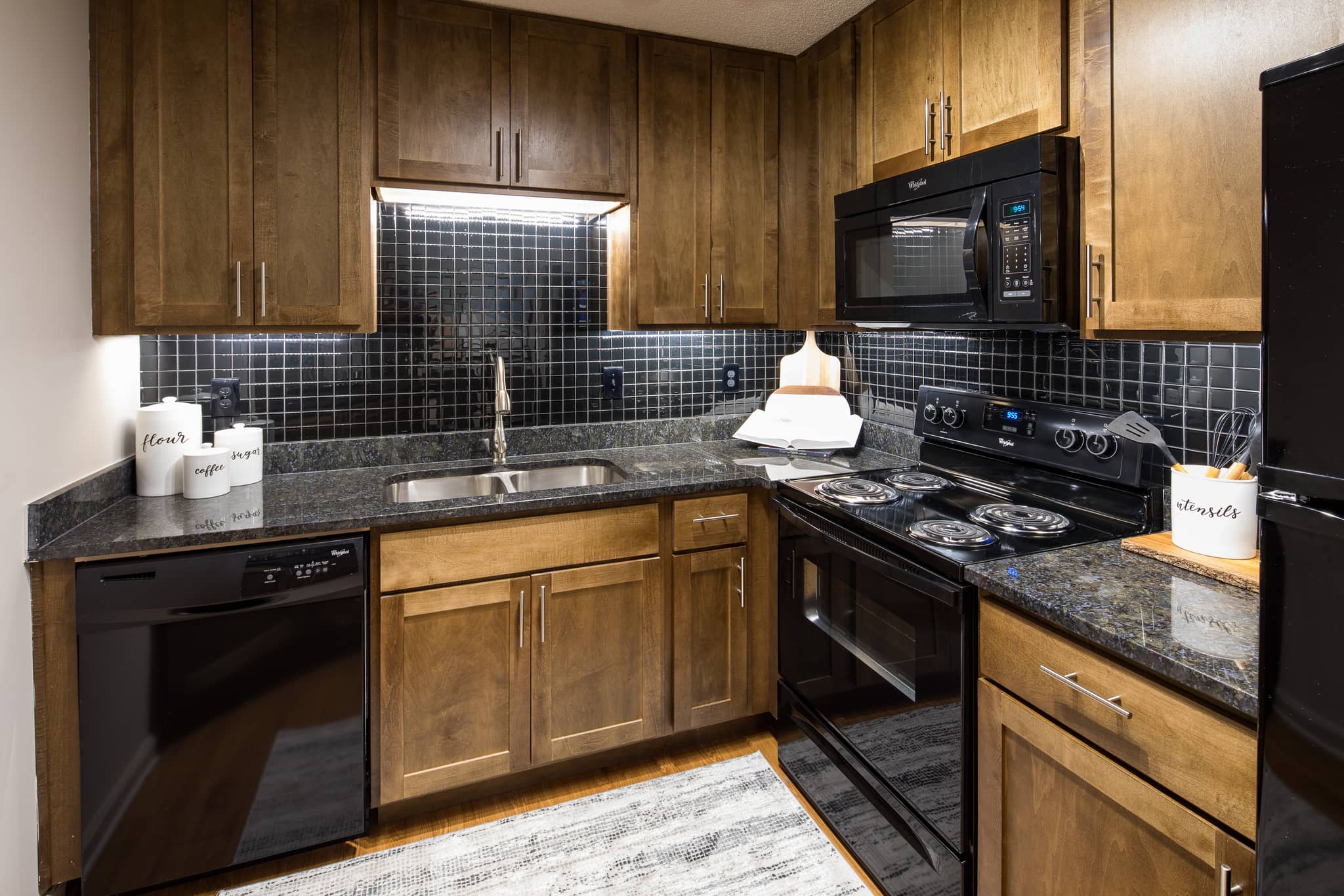 Cortland 3131 photo 2