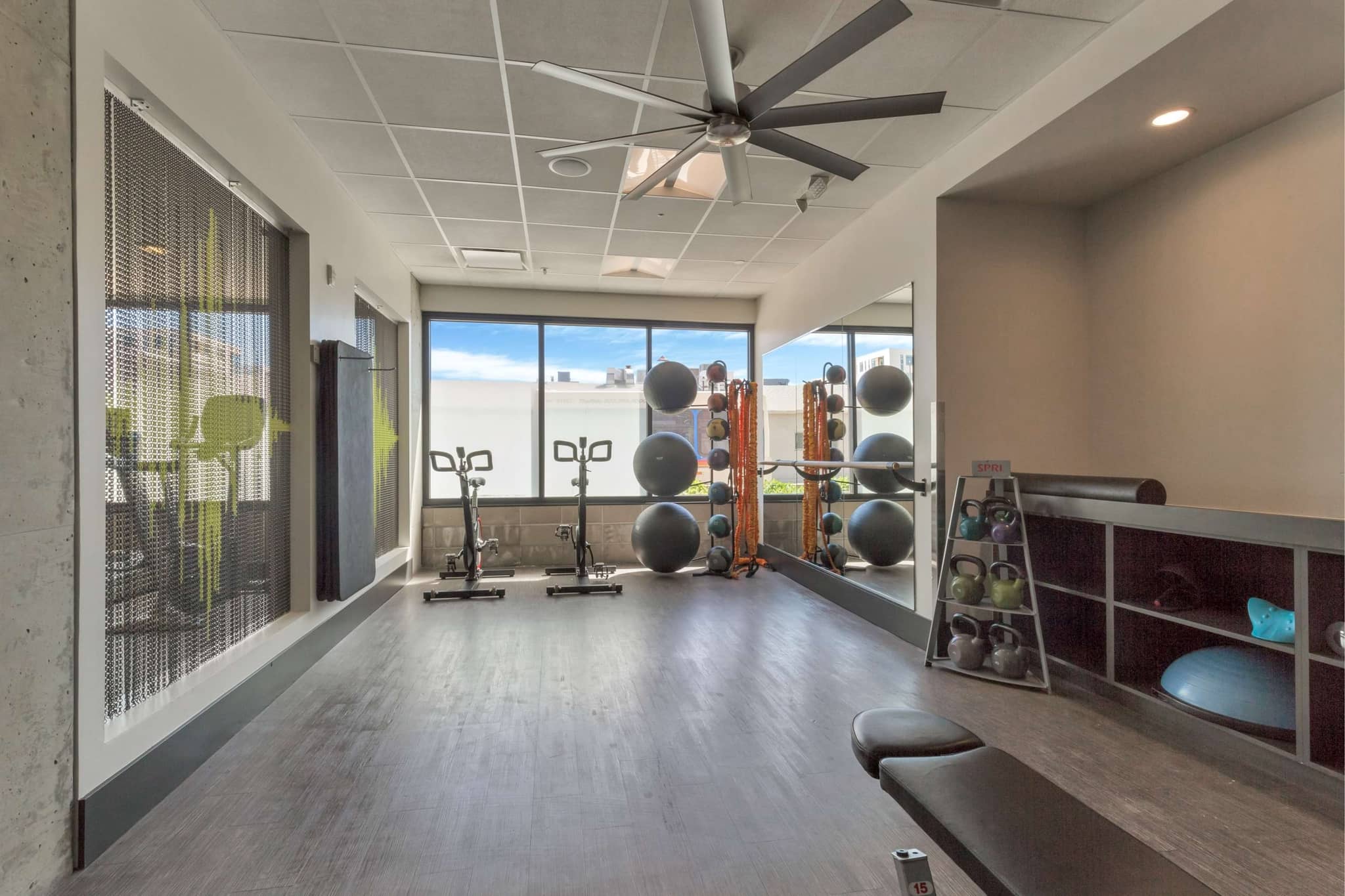 Cortland Alameda Station photo 18