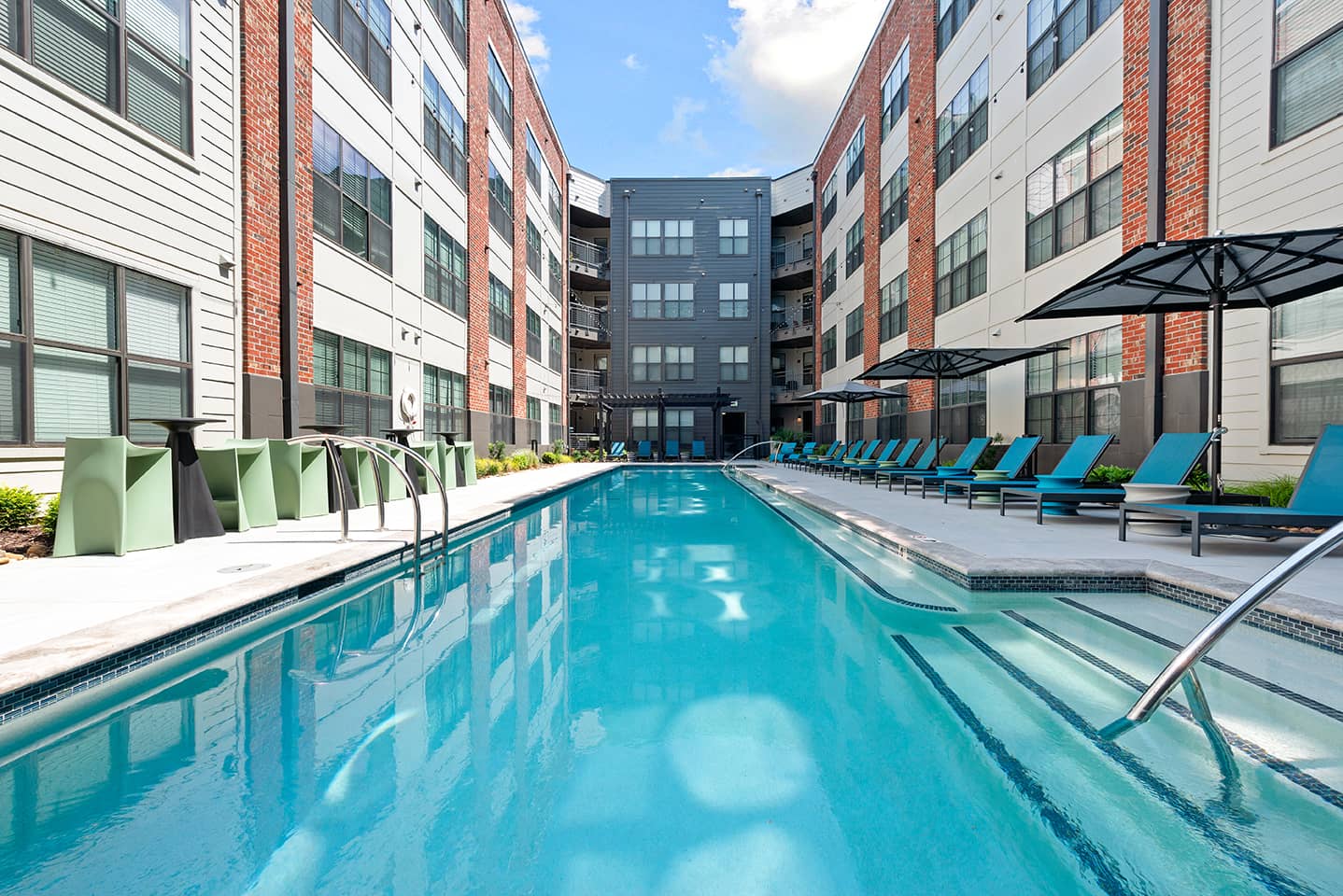 Cortland South End photo 20