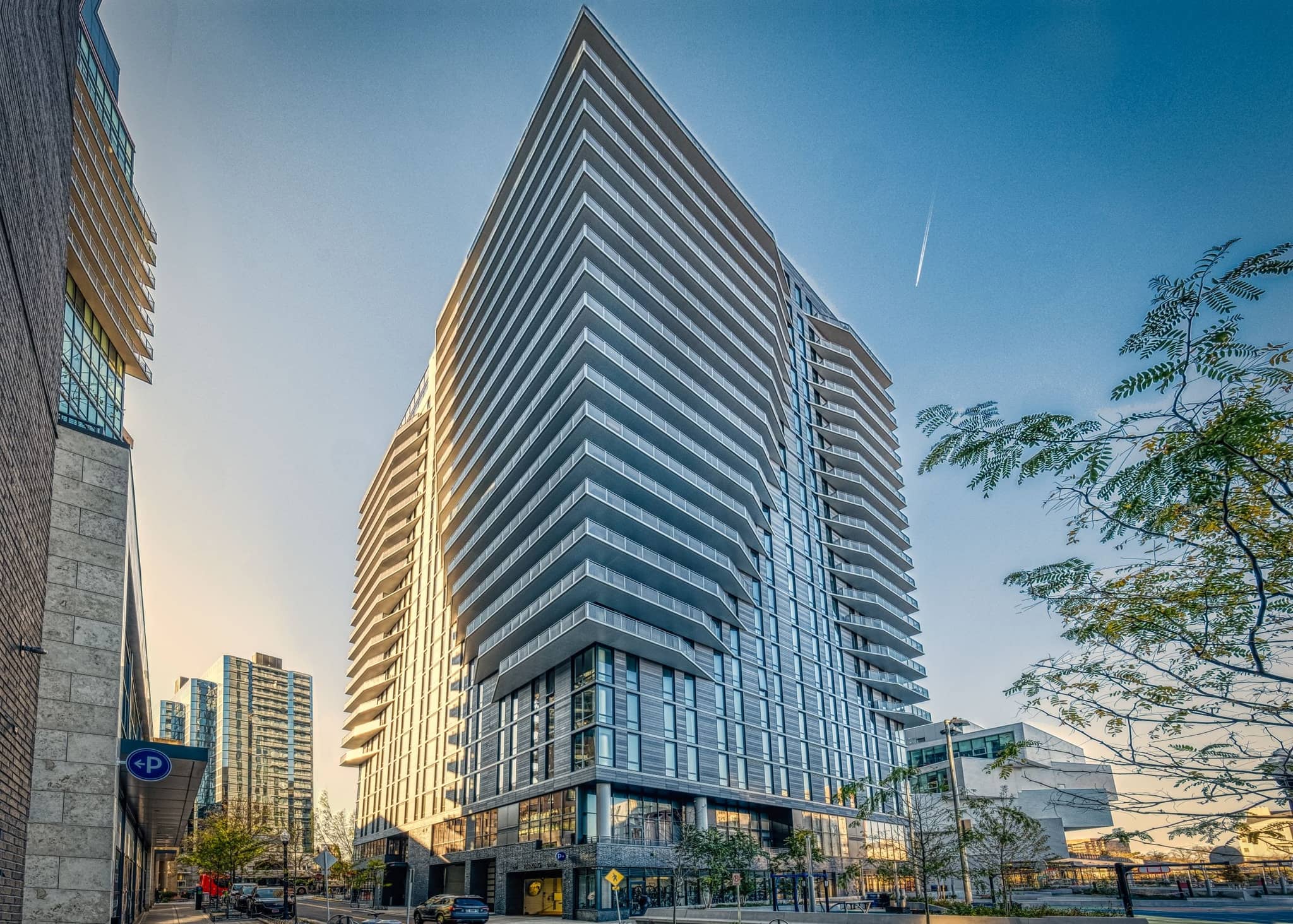 Cortland Rosslyn photo 62