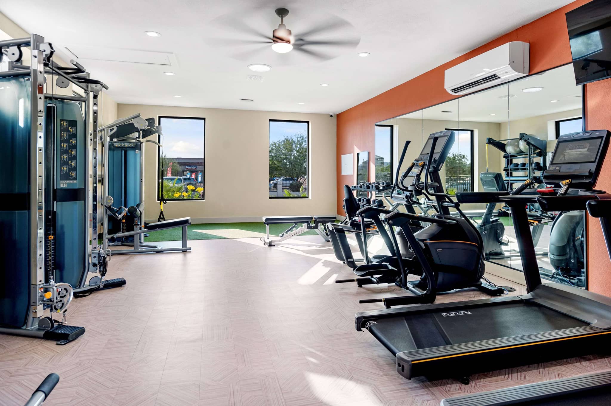 Cortland Sun River photo 10