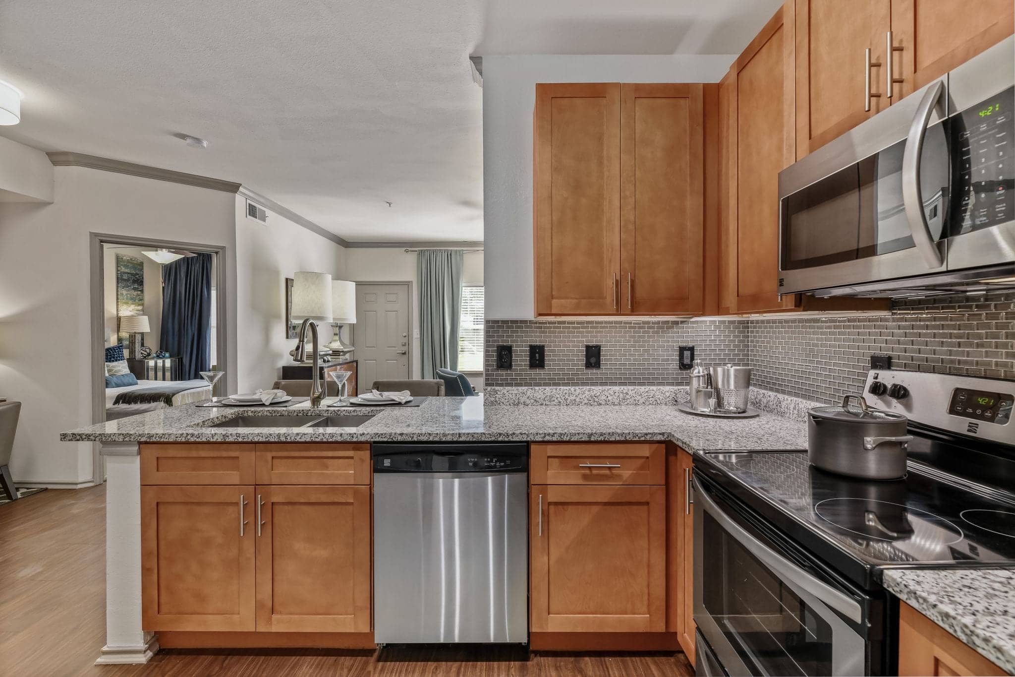 Cortland One Twenty One photo 3