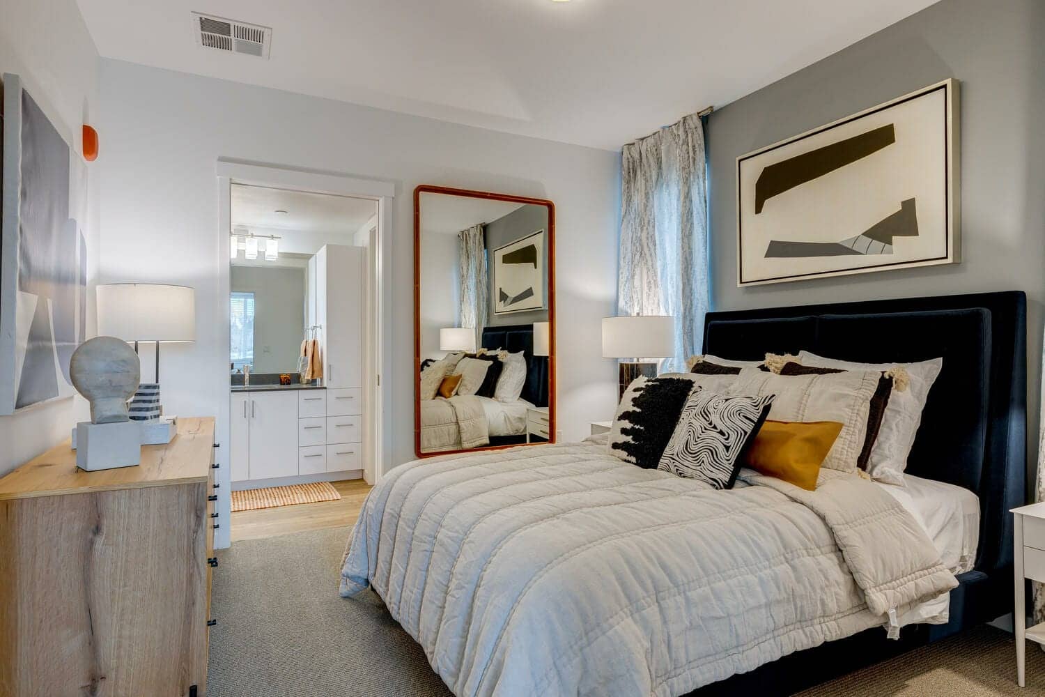 Cortland South Meridian photo 7