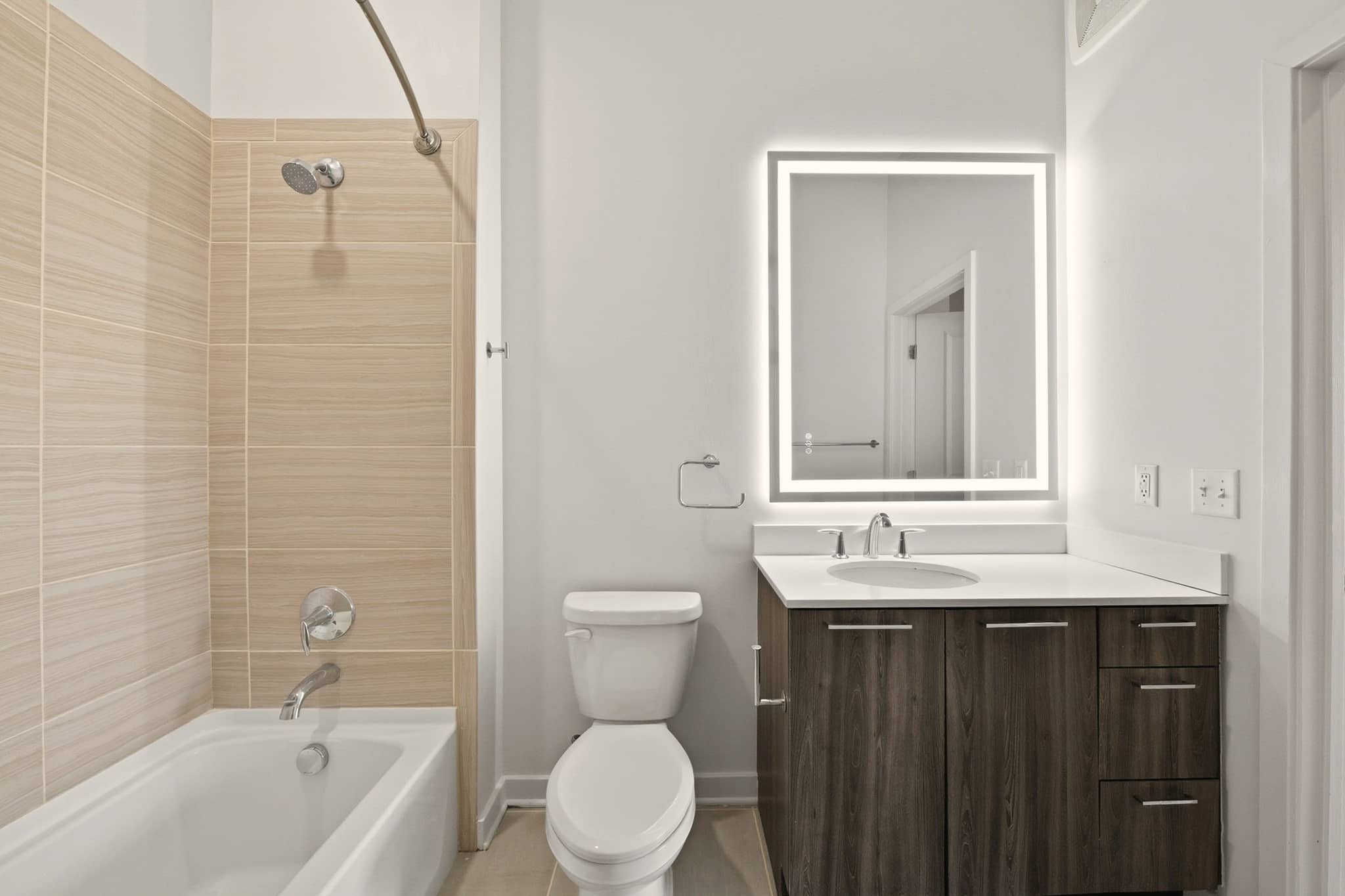 Cortland Columbia Pike photo 8