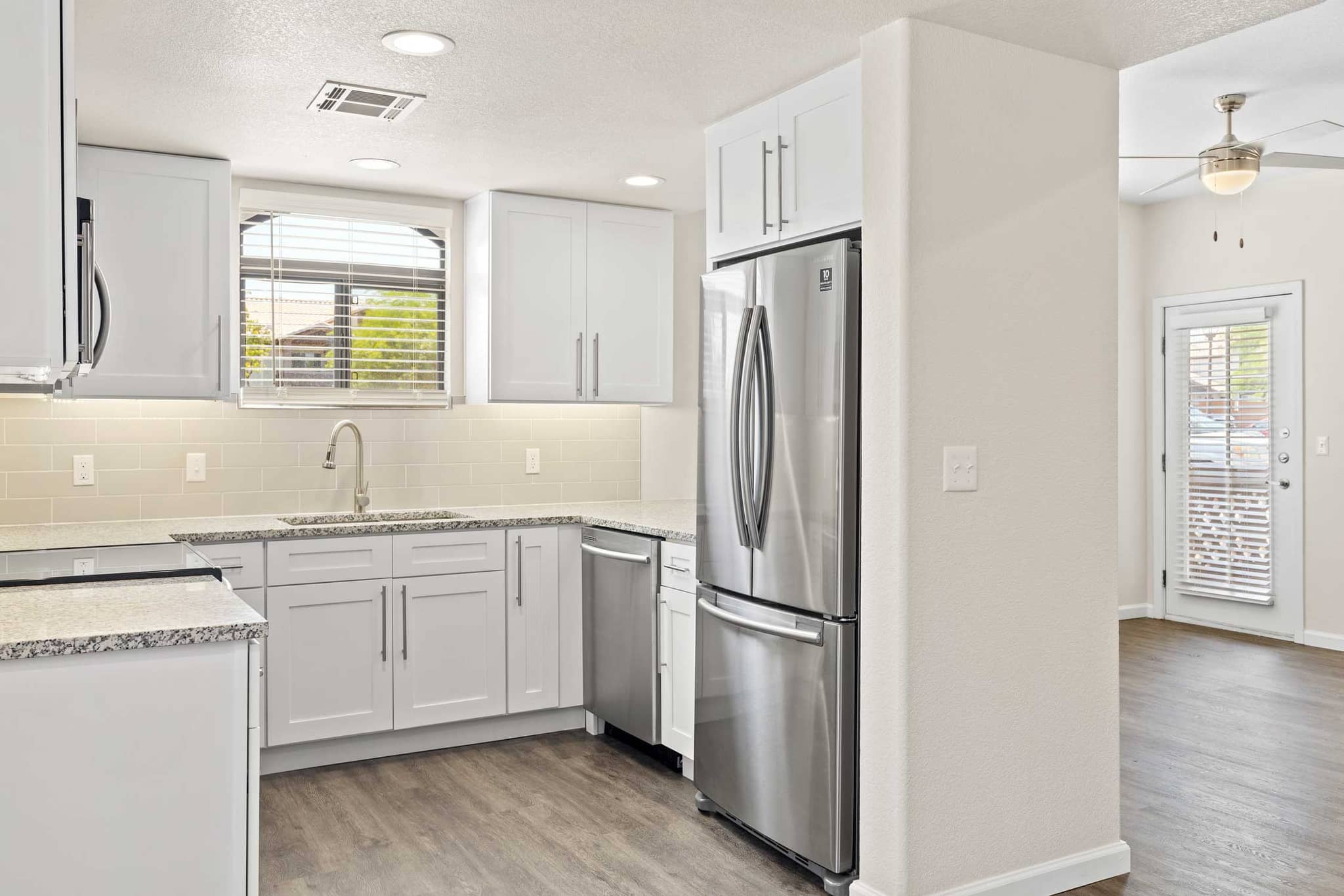 Cortland at Raven photo 3