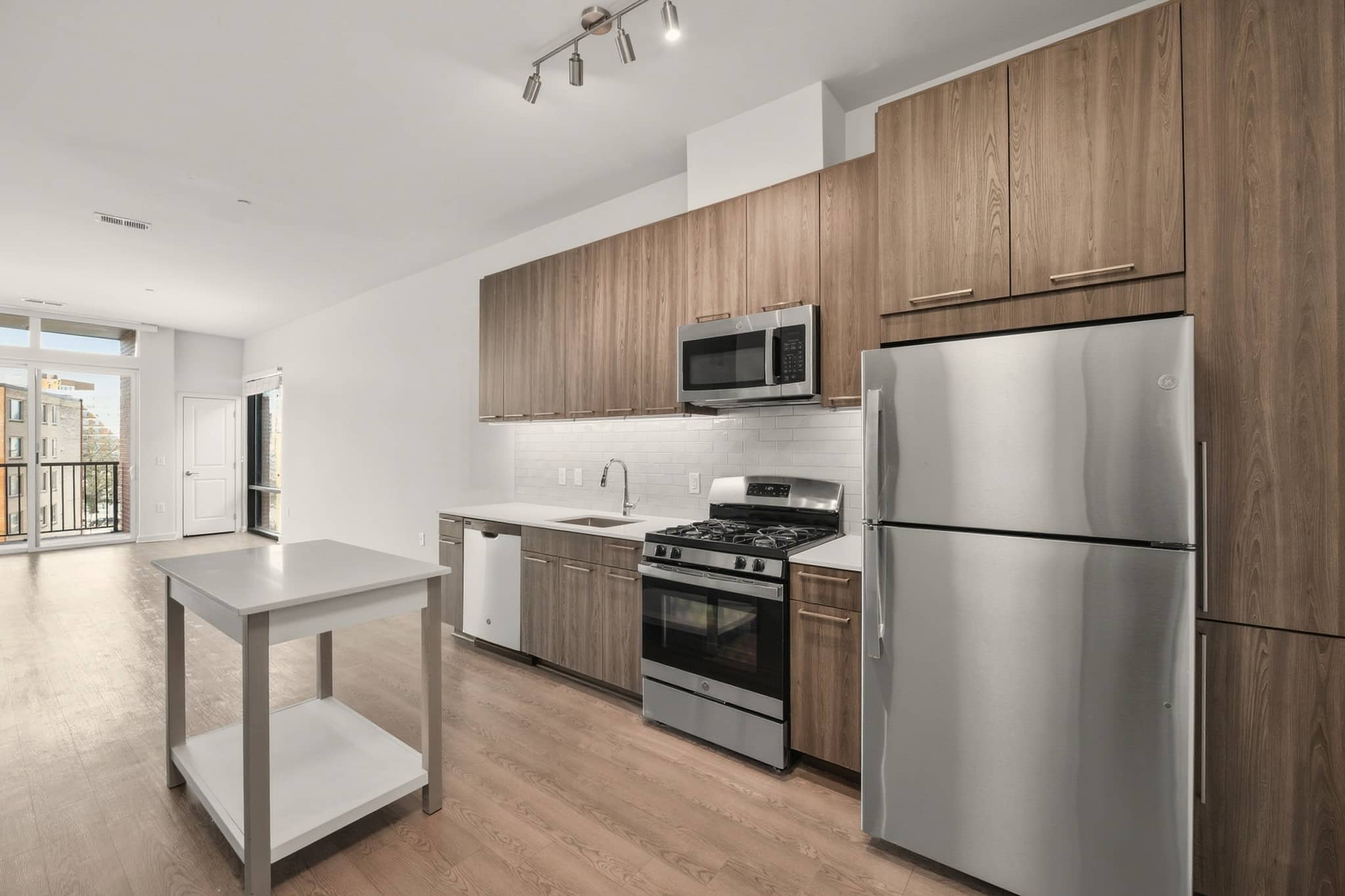 Cortland Columbia Pike photo 1