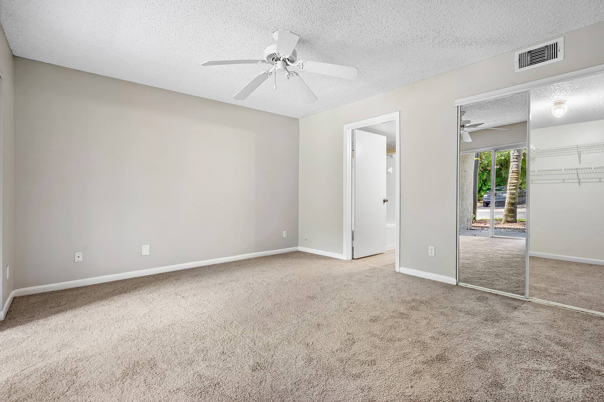 Cortland Pembroke Pines photo 5