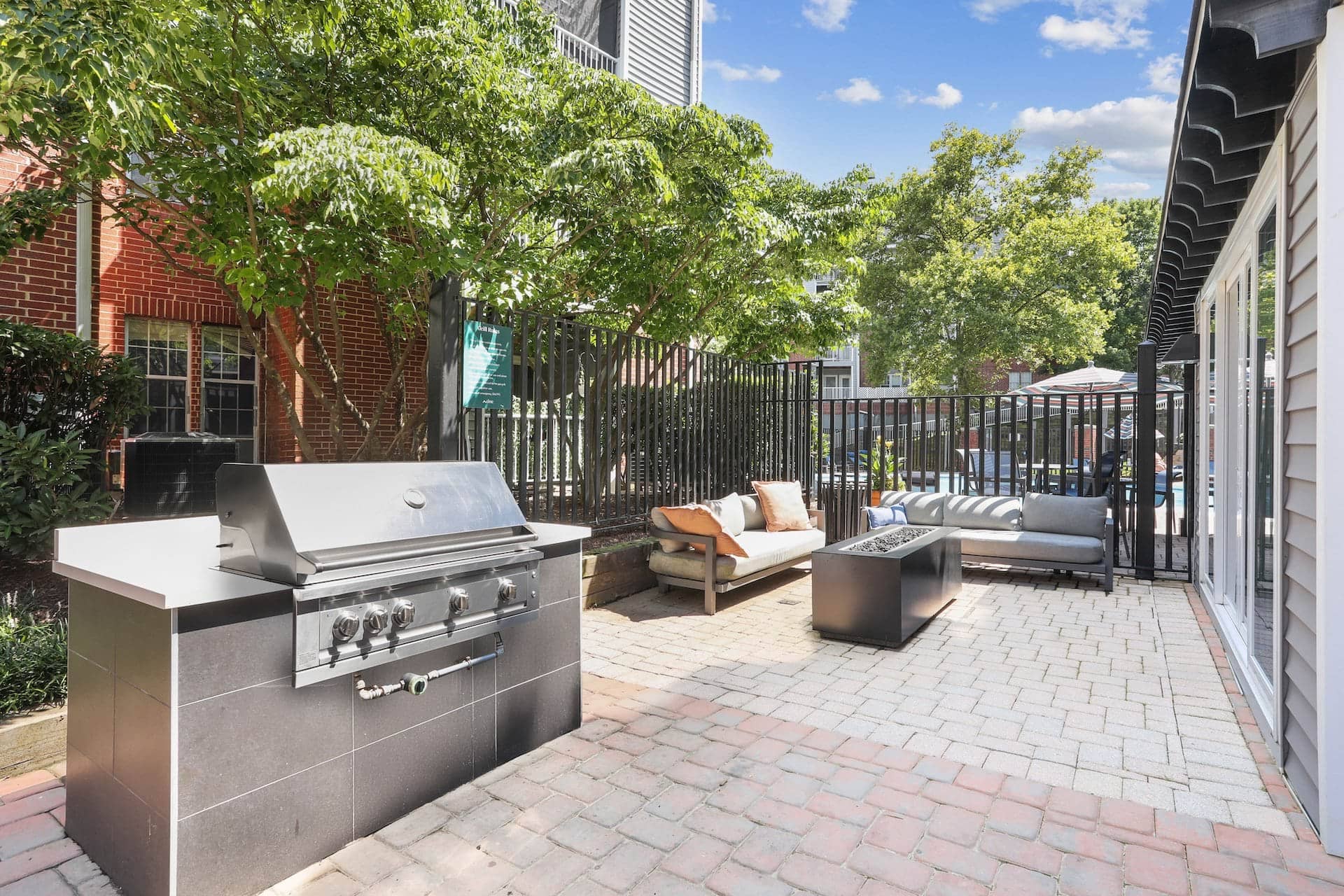 Cortland Van Dorn photo 21