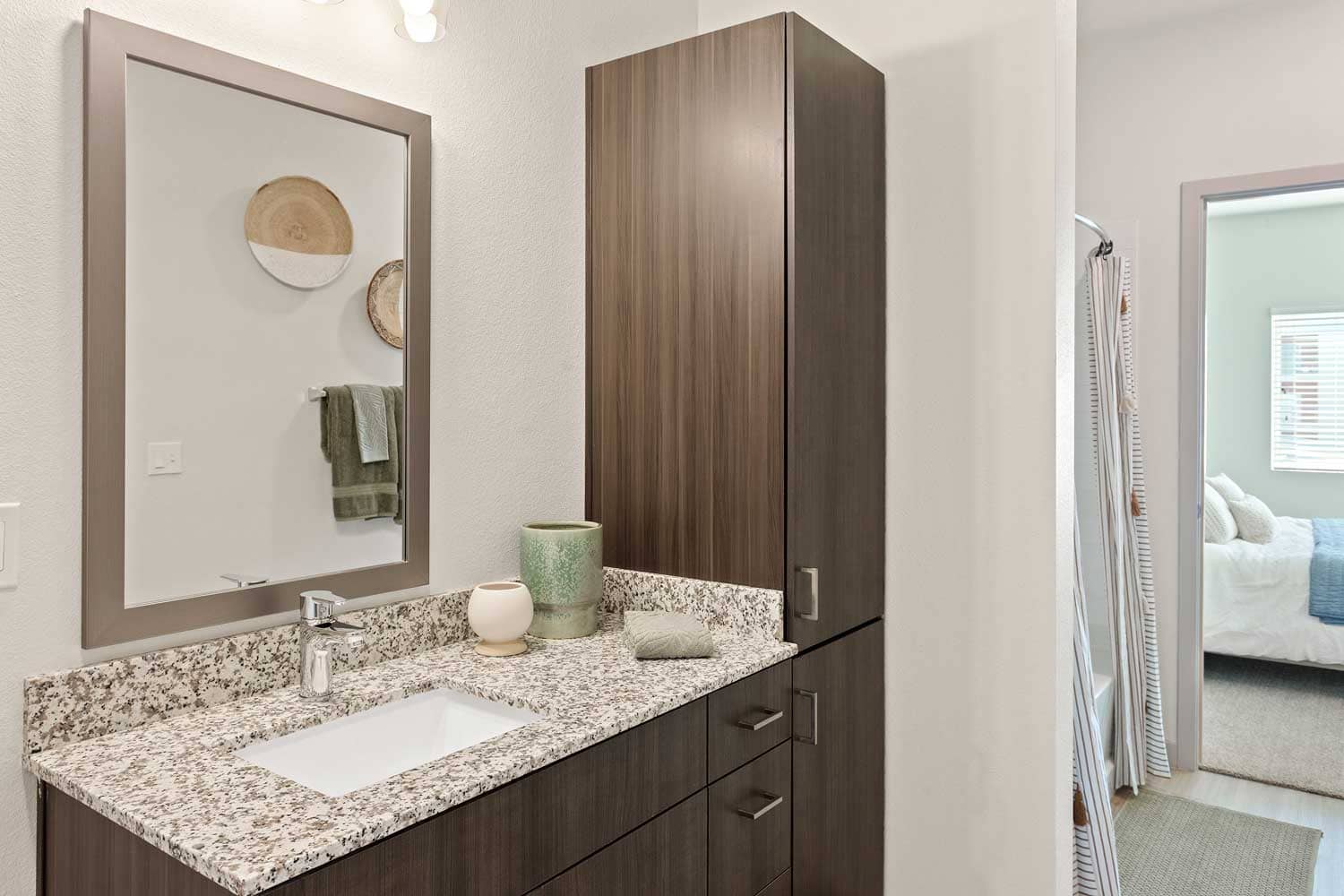 Cortland at P83 photo 9