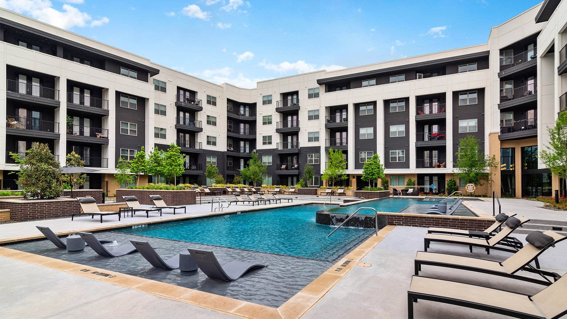 Cortland at Castle Hills photo 21