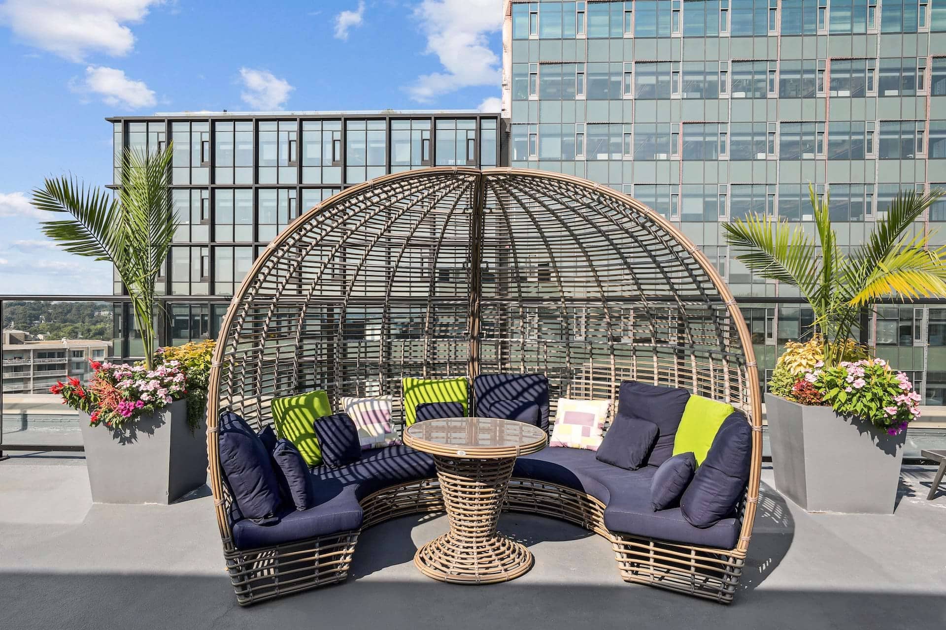 Cortland on South Eads photo 21