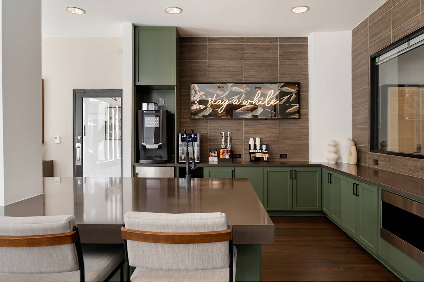 Cortland River Oaks photo 29